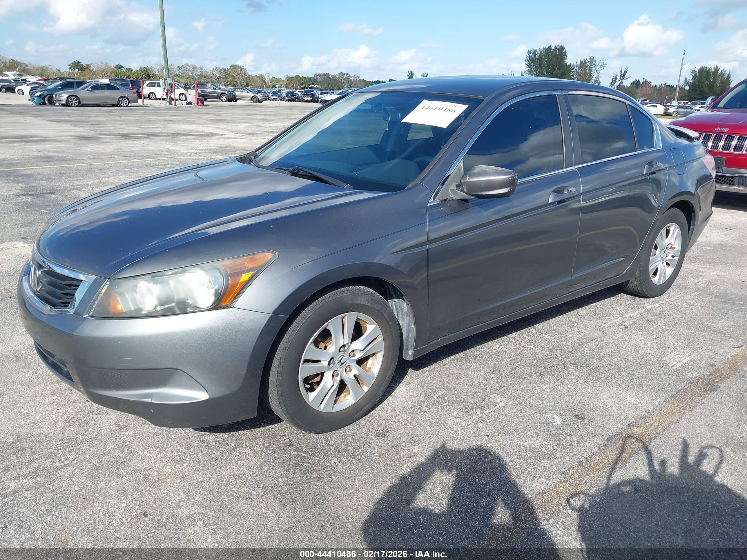 HONDA ACCORD image 2