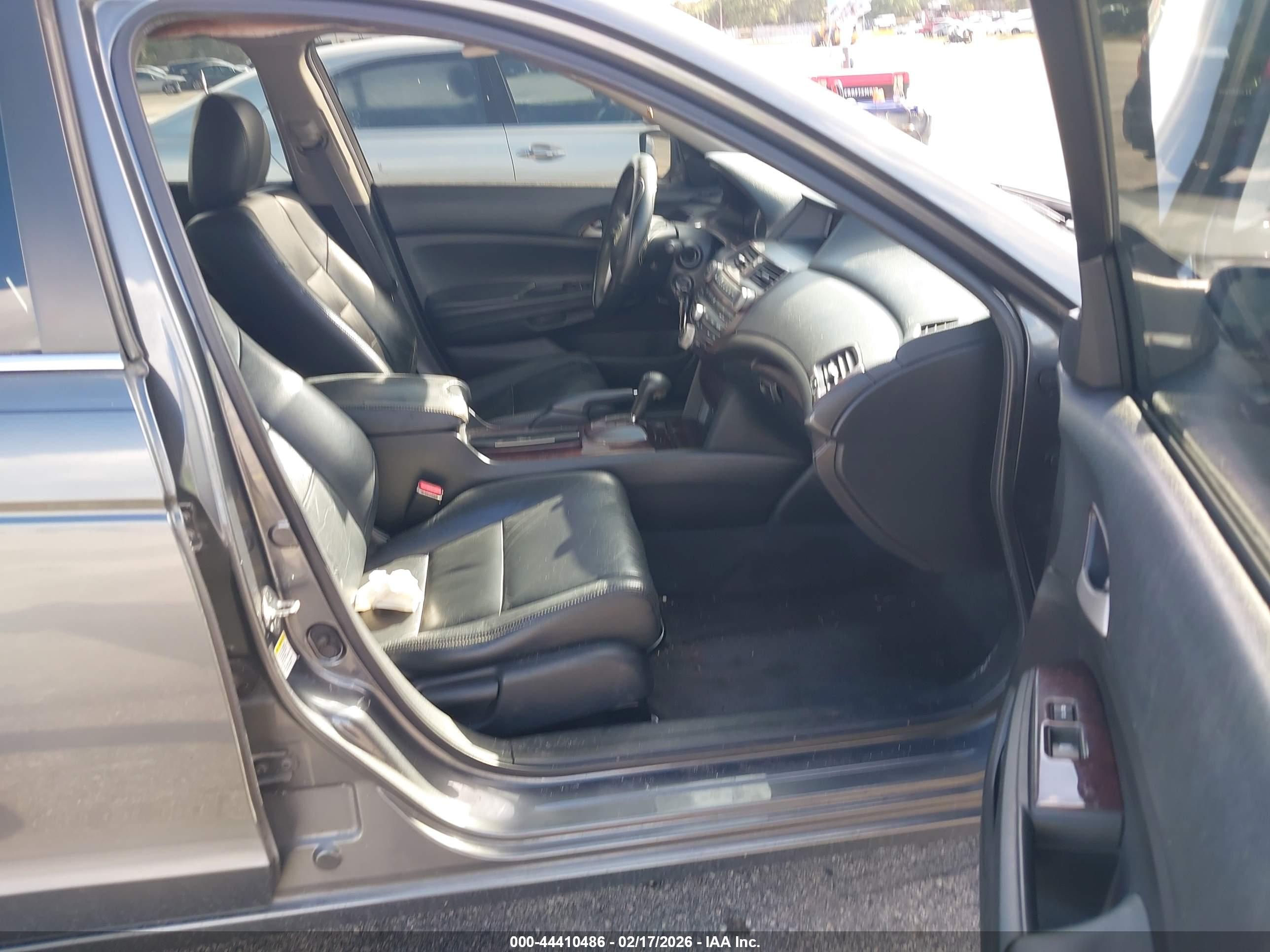 HONDA ACCORD image 5