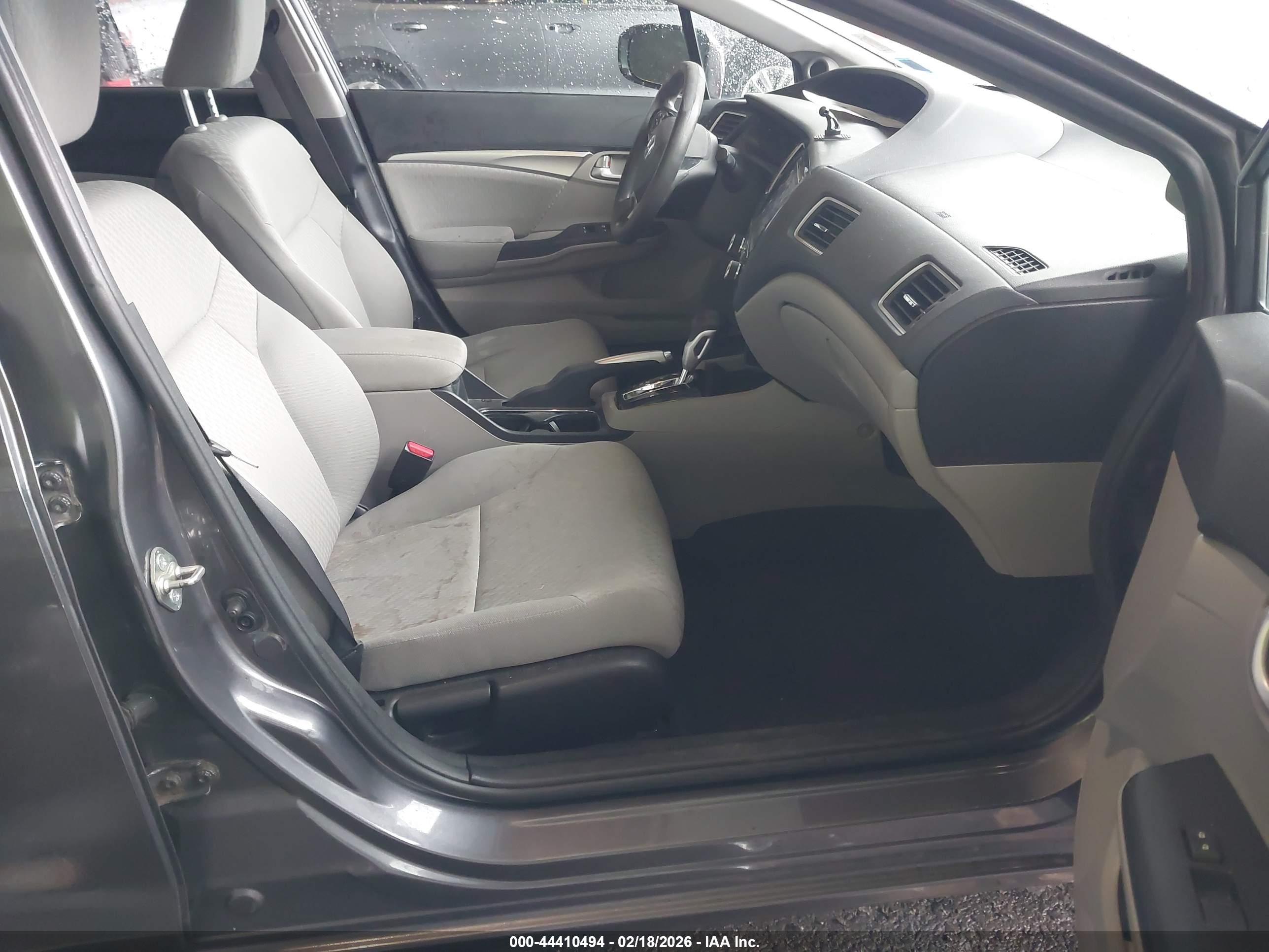 HONDA CIVIC image 5