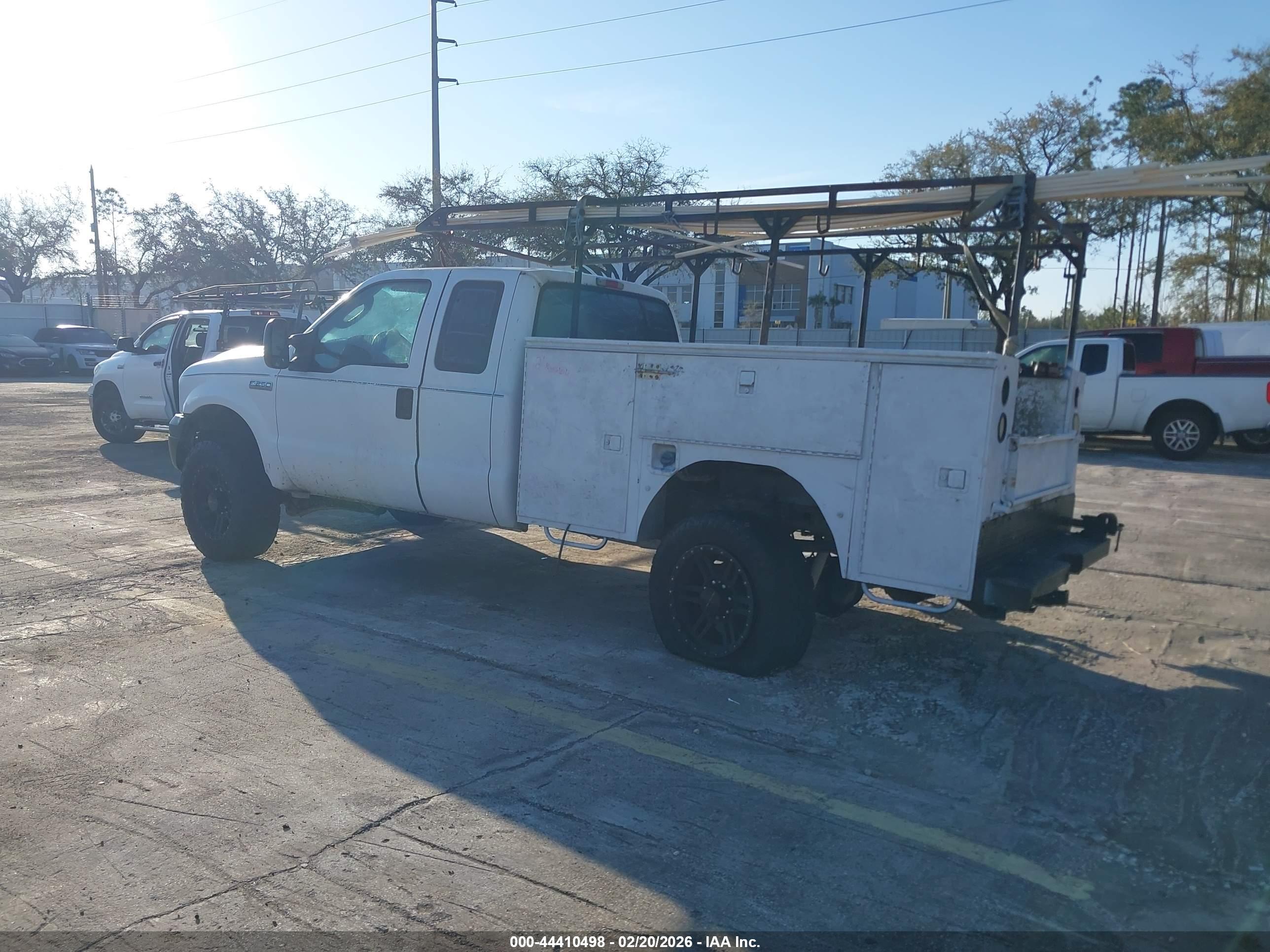 FORD F-250 image 3