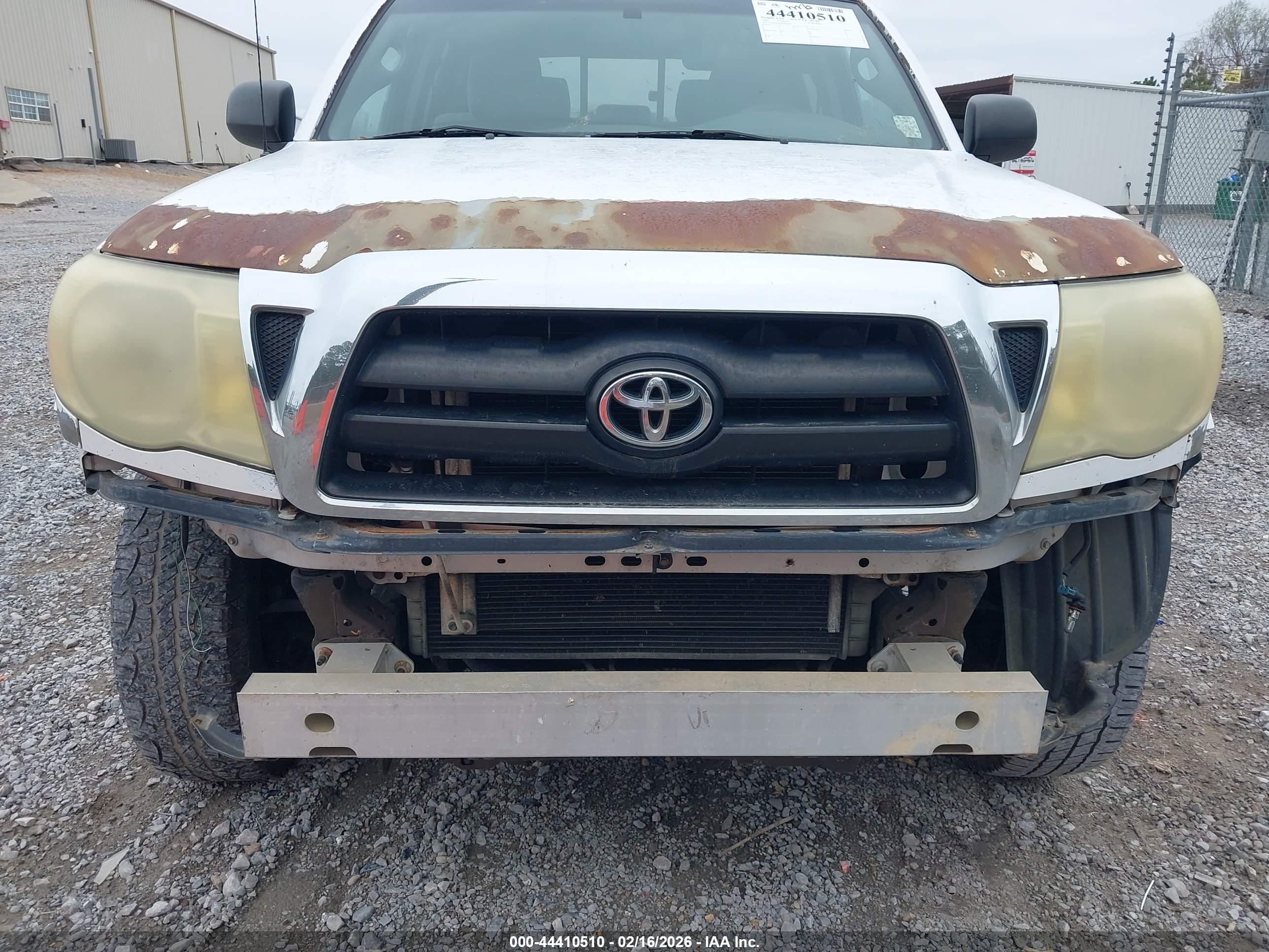 TOYOTA TACOMA image 6