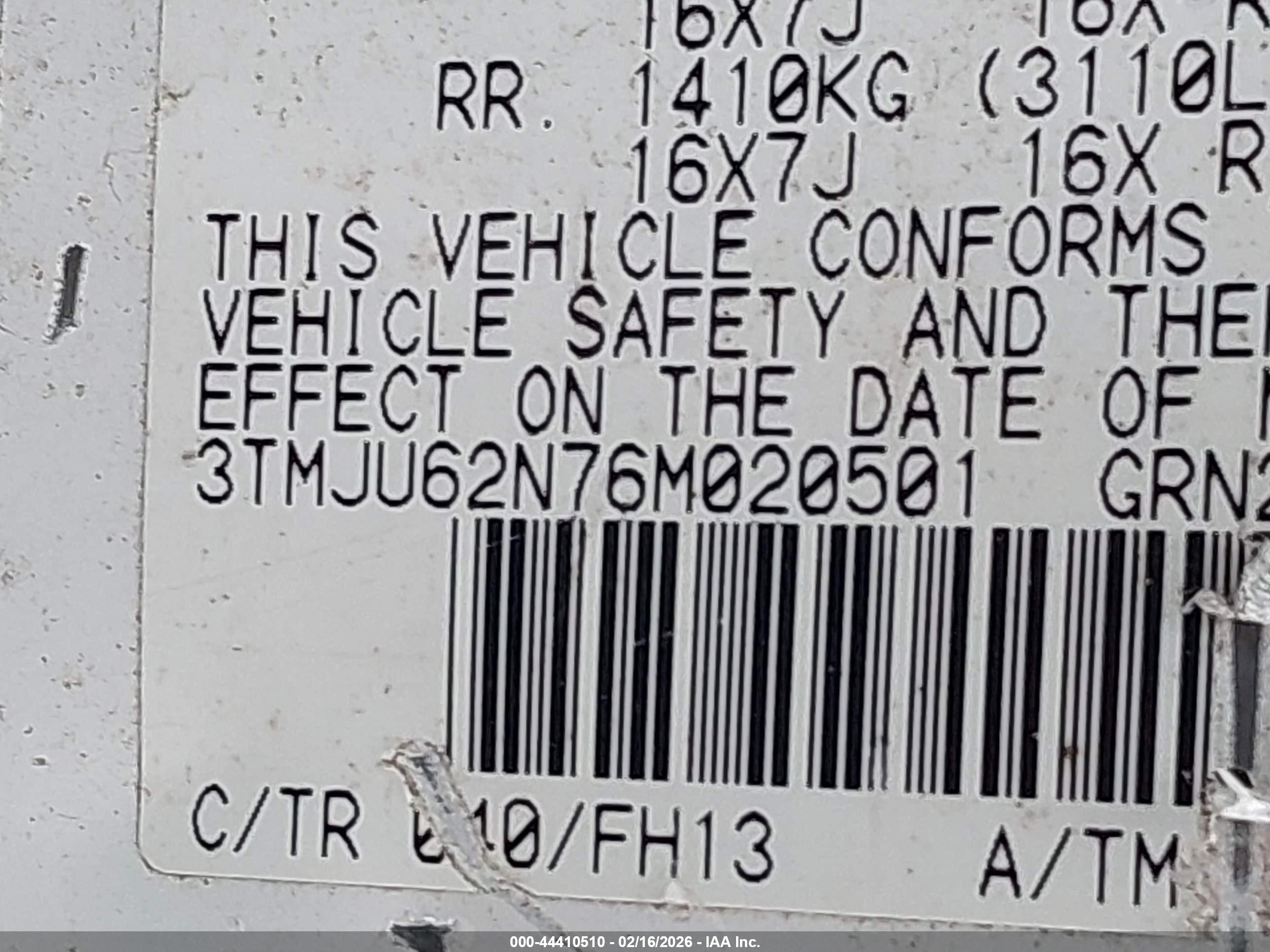 TOYOTA TACOMA image 9
