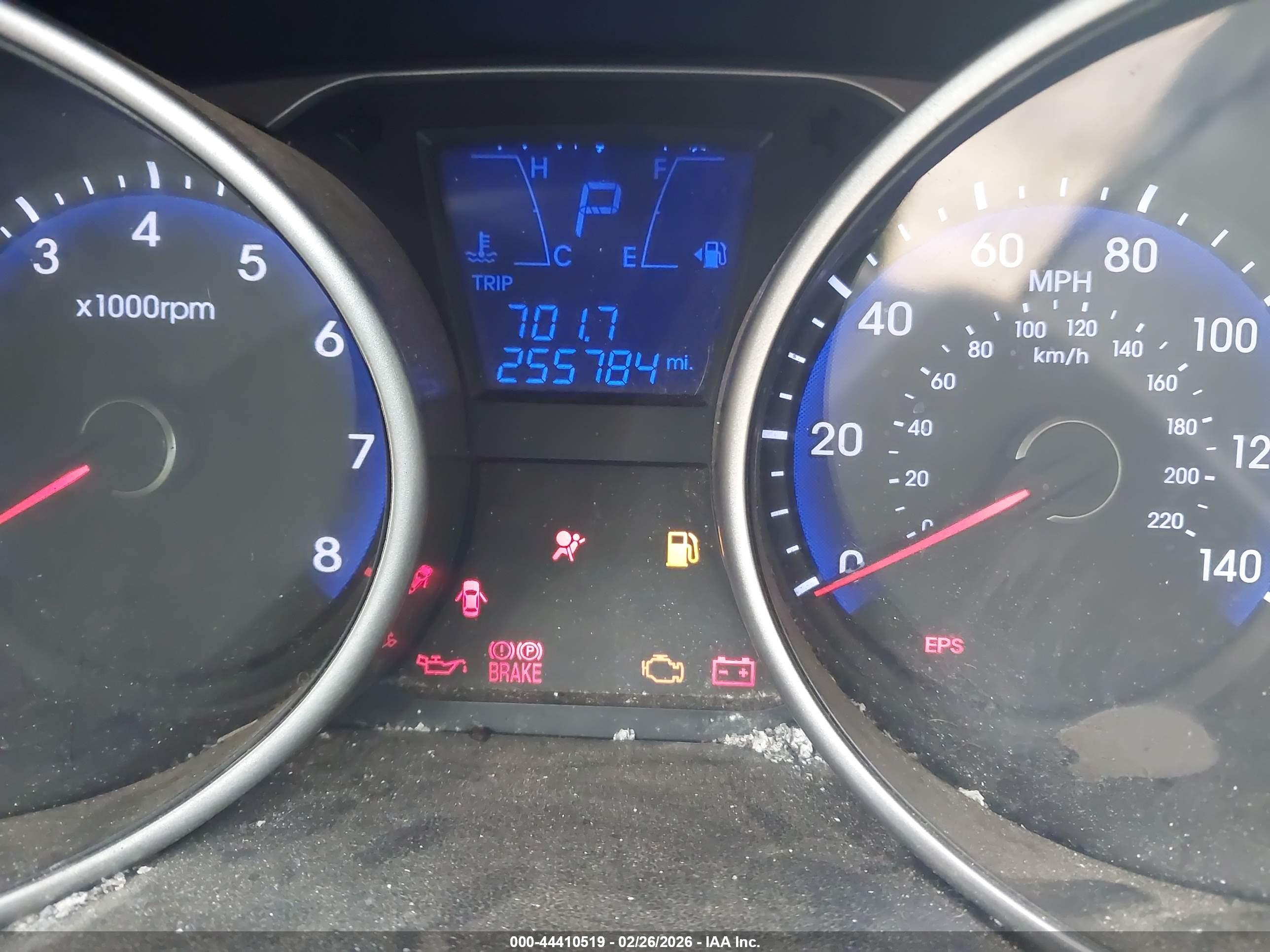 HYUNDAI TUCSON image 7