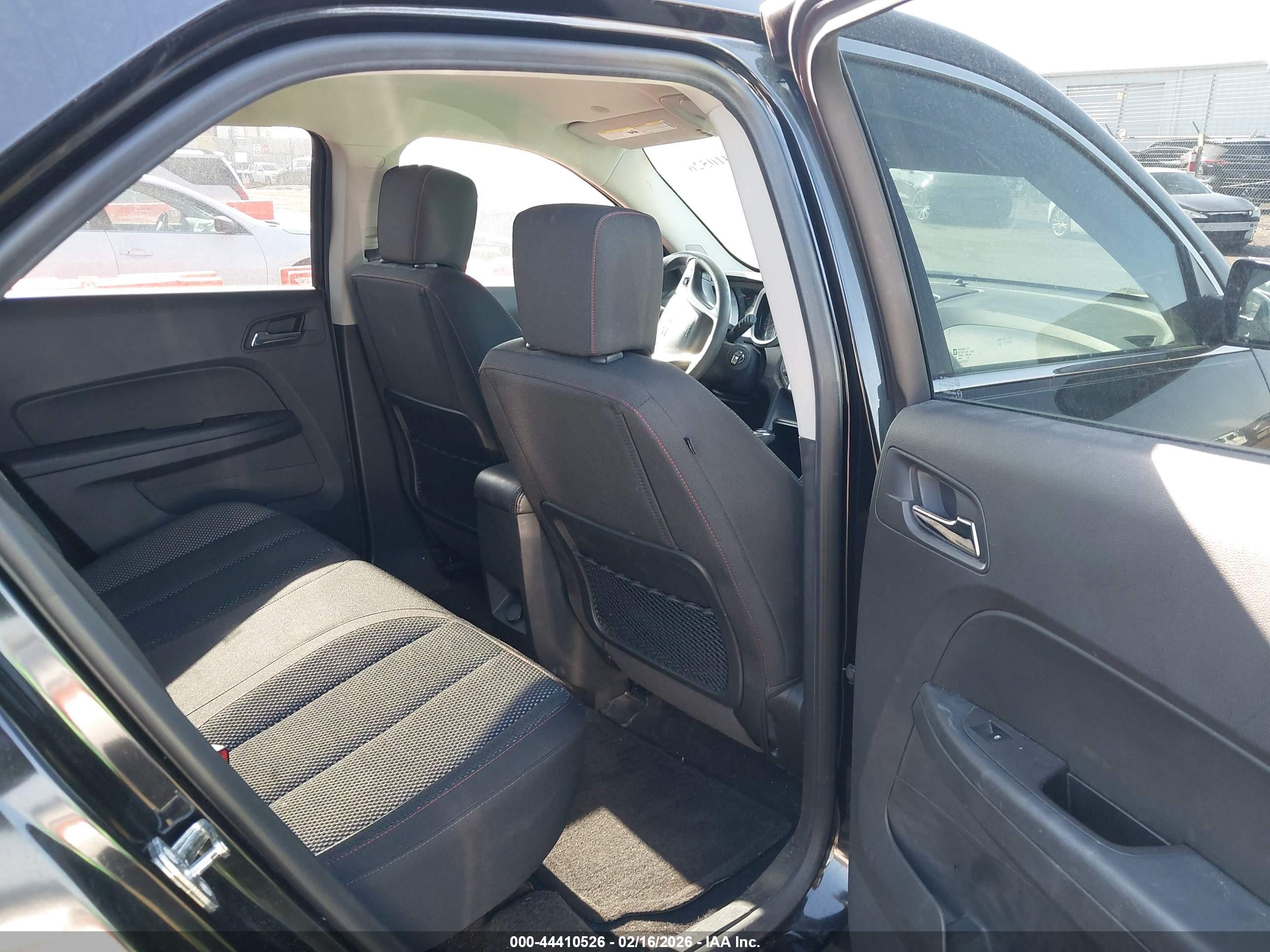 CHEVROLET EQUINOX image 8
