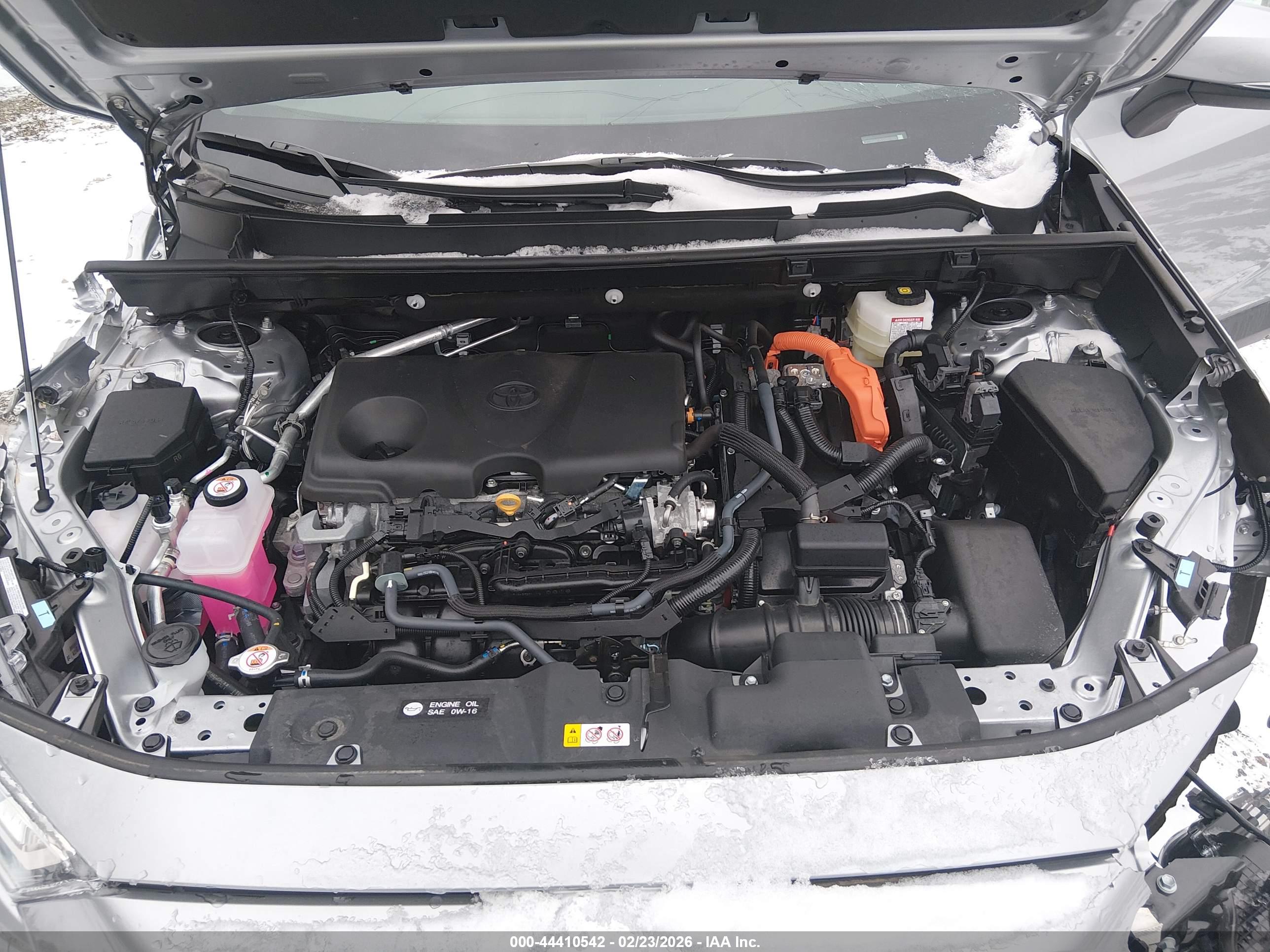 TOYOTA RAV4 image 10