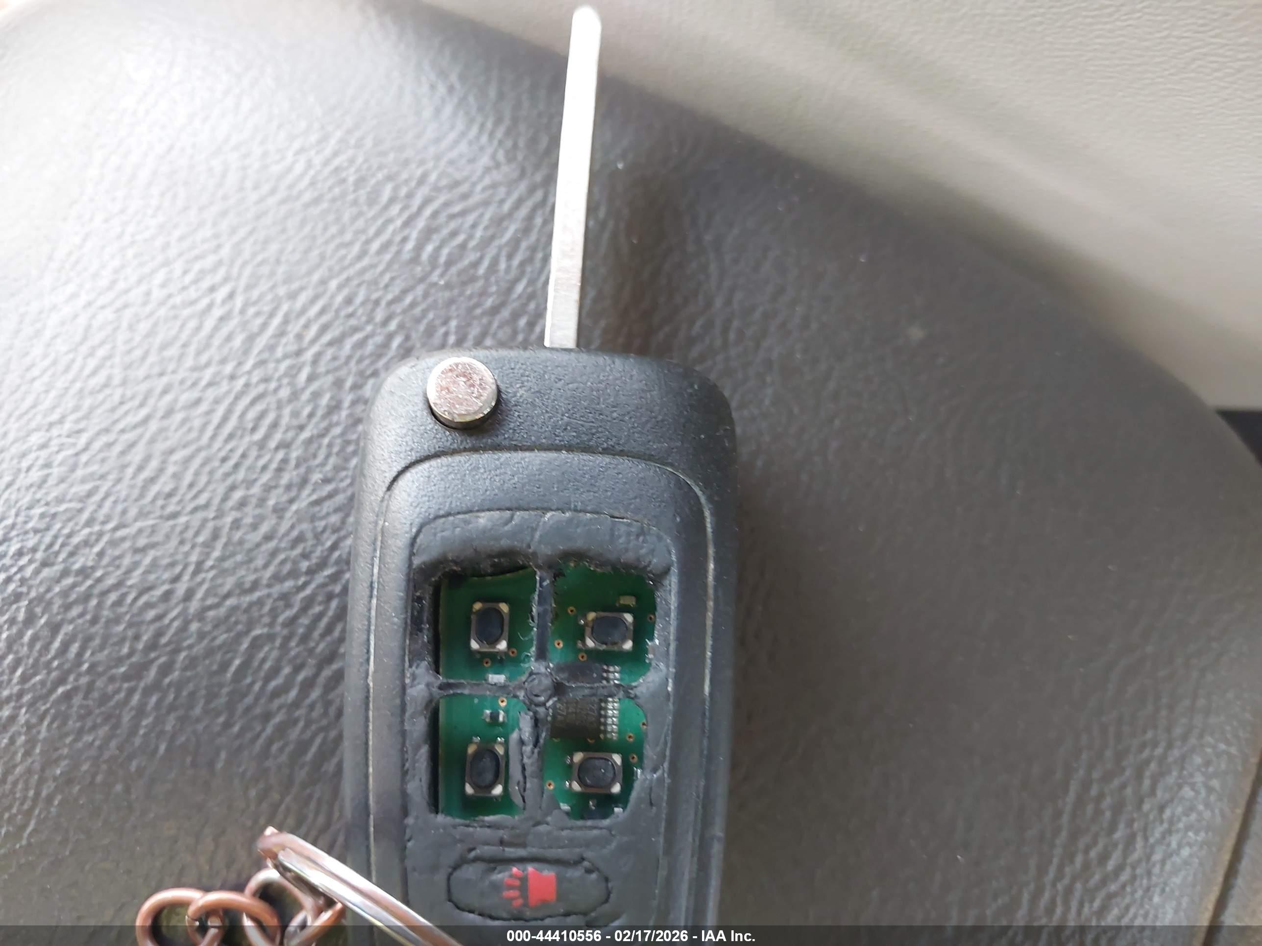 CHEVROLET CRUZE image 11