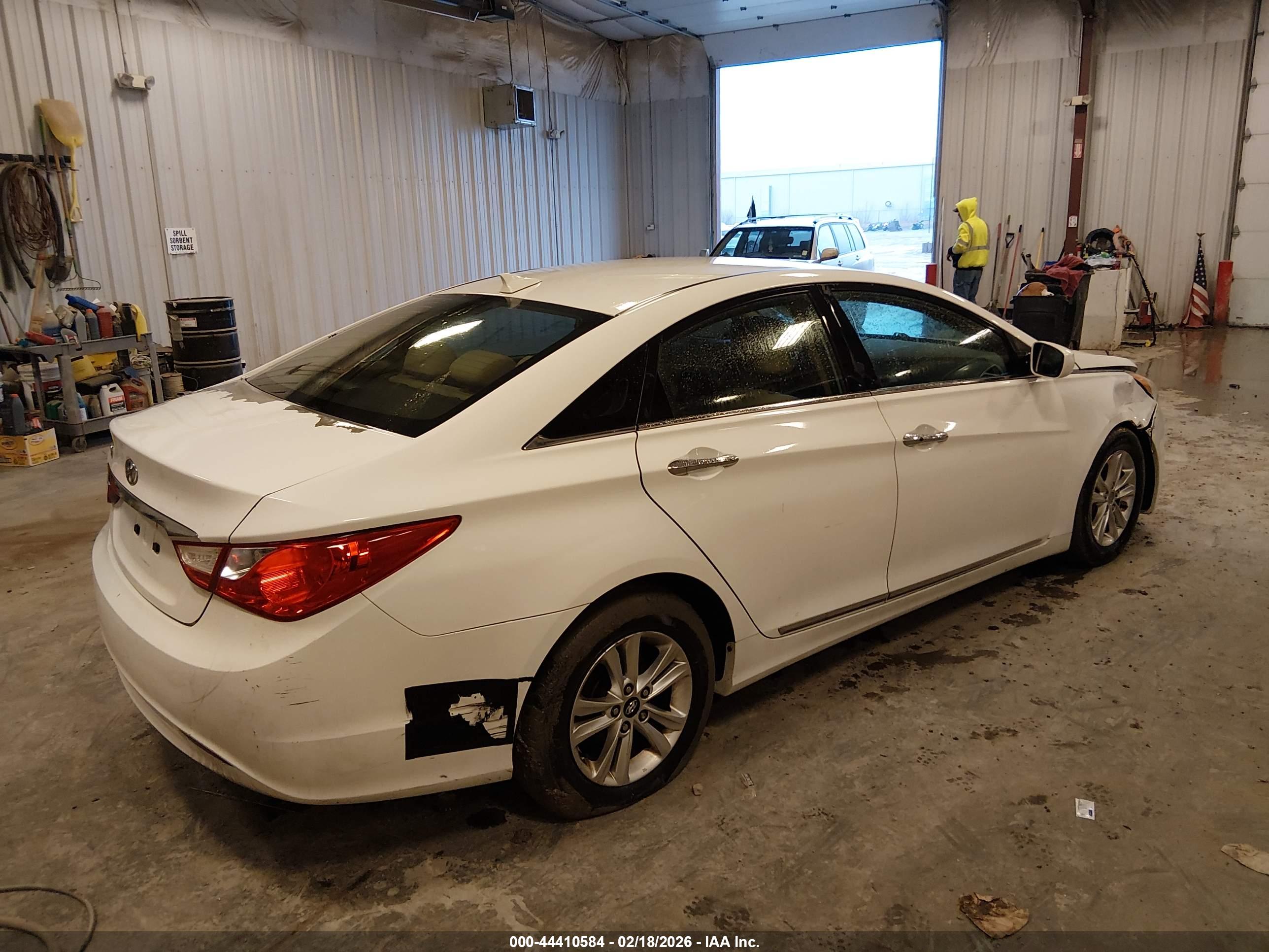 HYUNDAI SONATA image 4