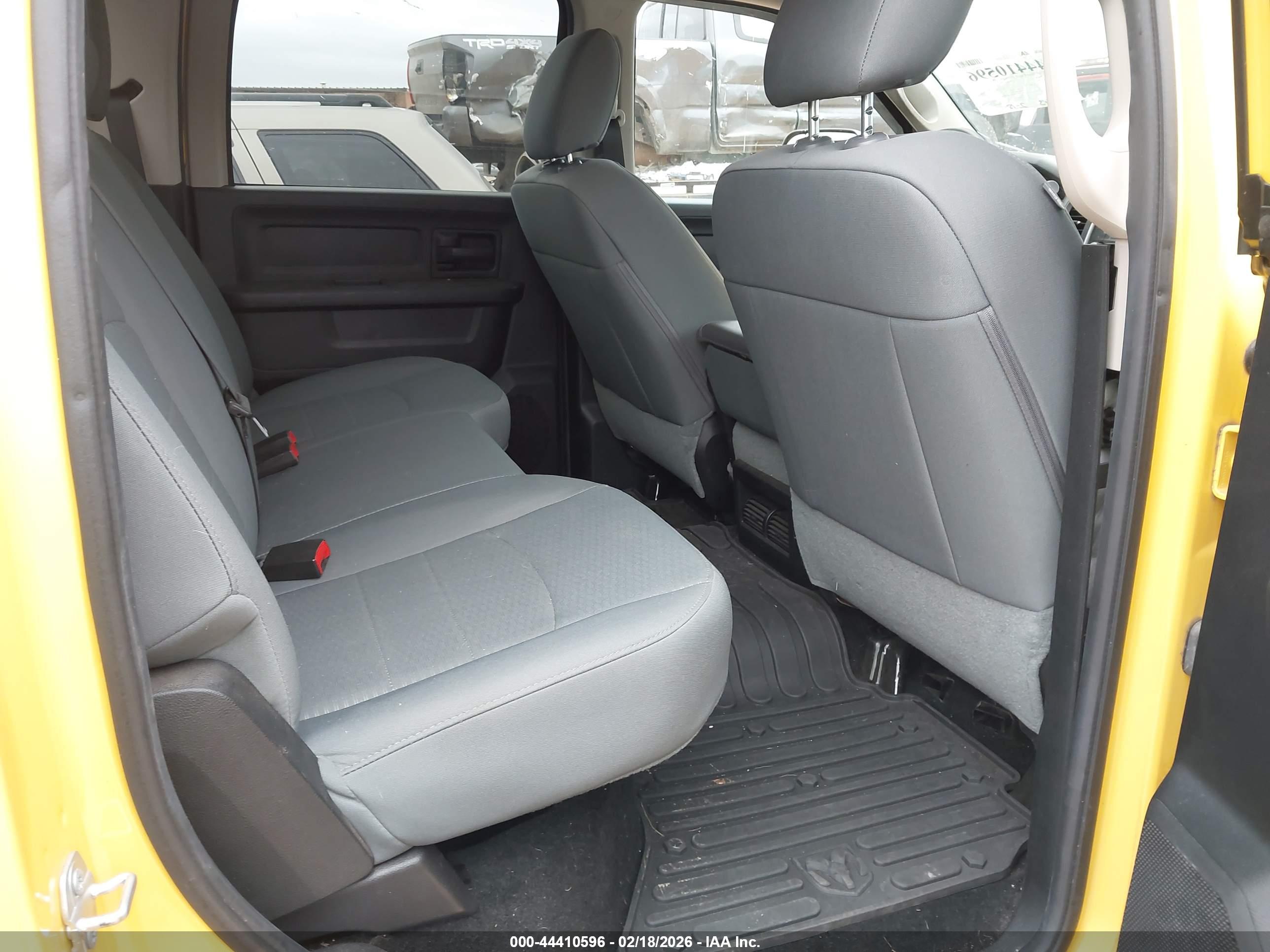 RAM 2500 image 8