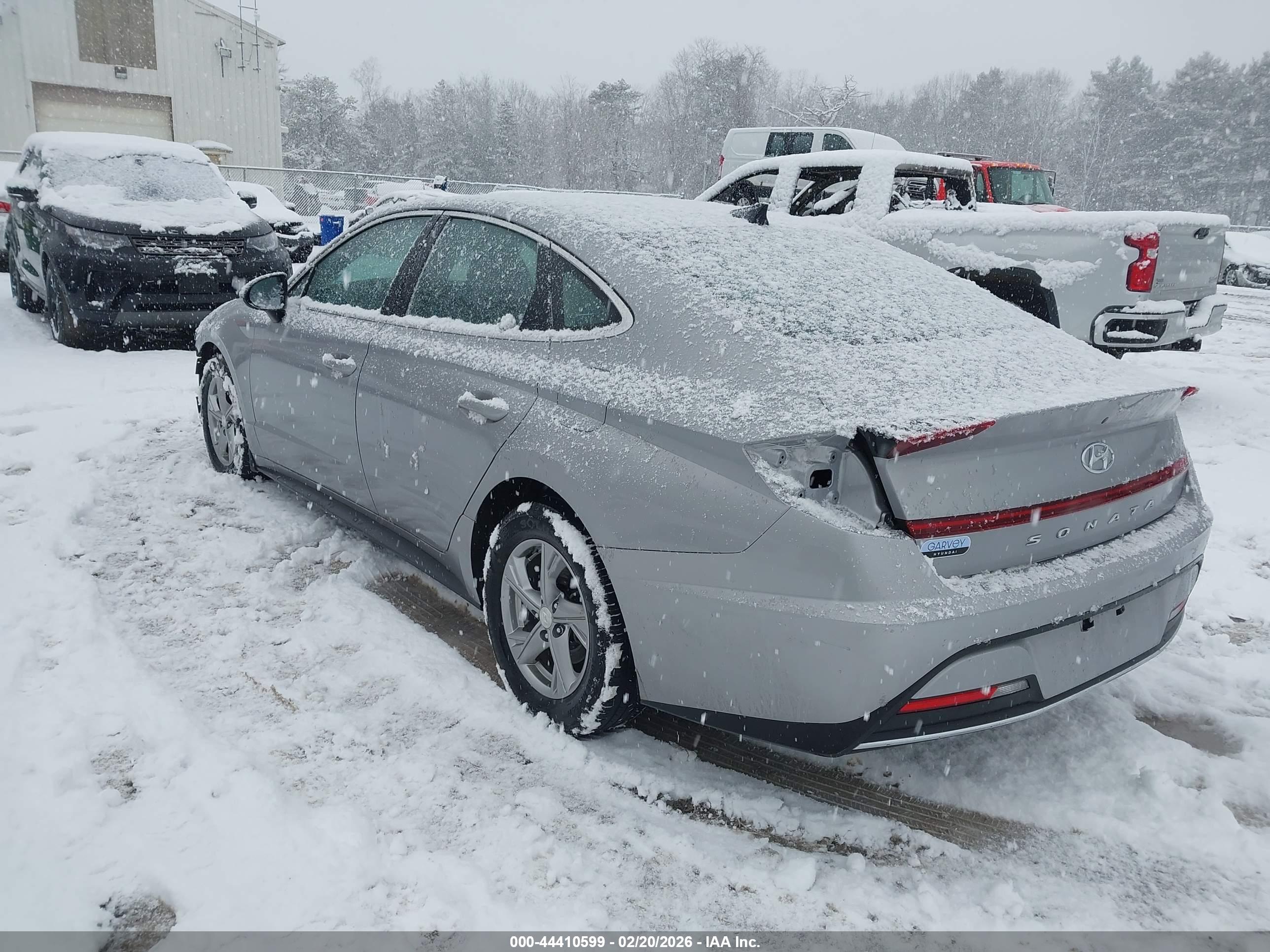 HYUNDAI SONATA image 3