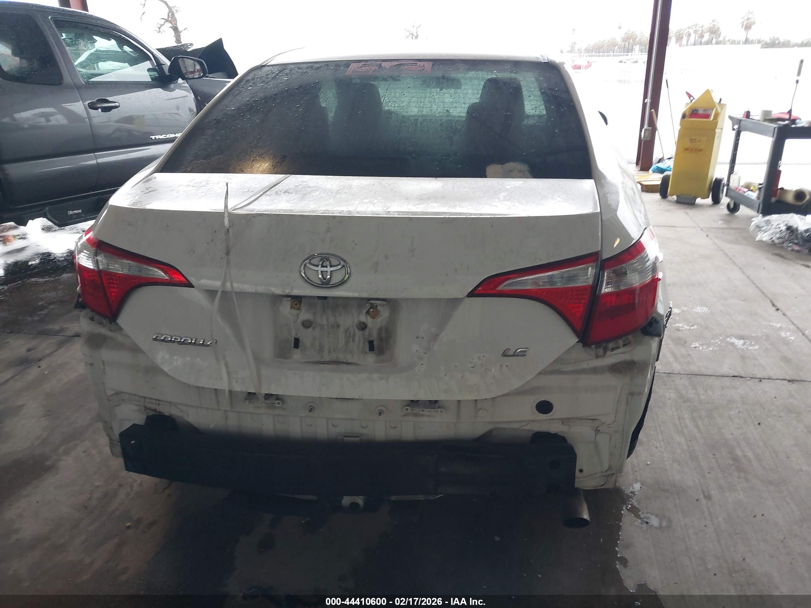 TOYOTA COROLLA image 6
