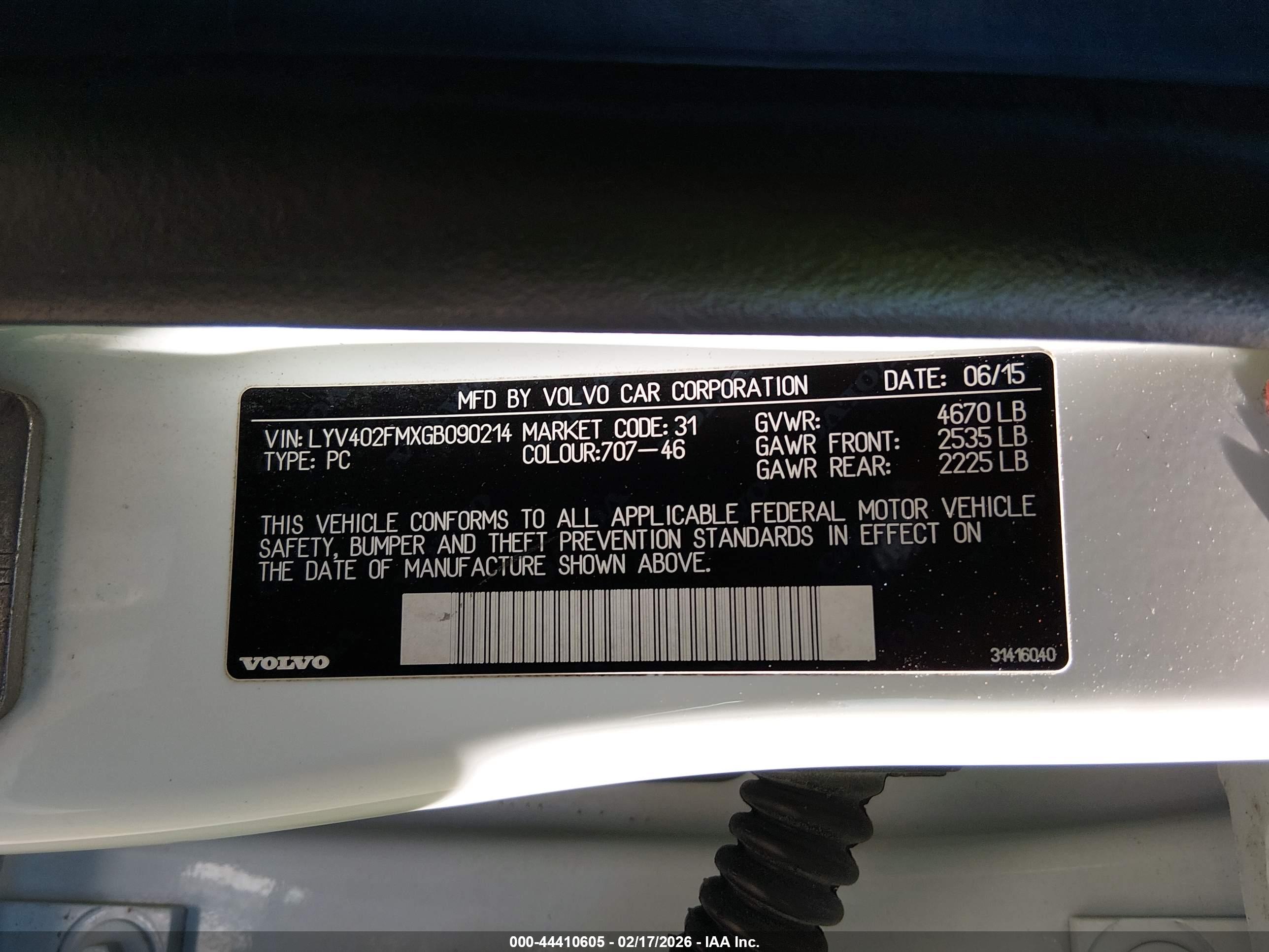 VOLVO S60 image 9