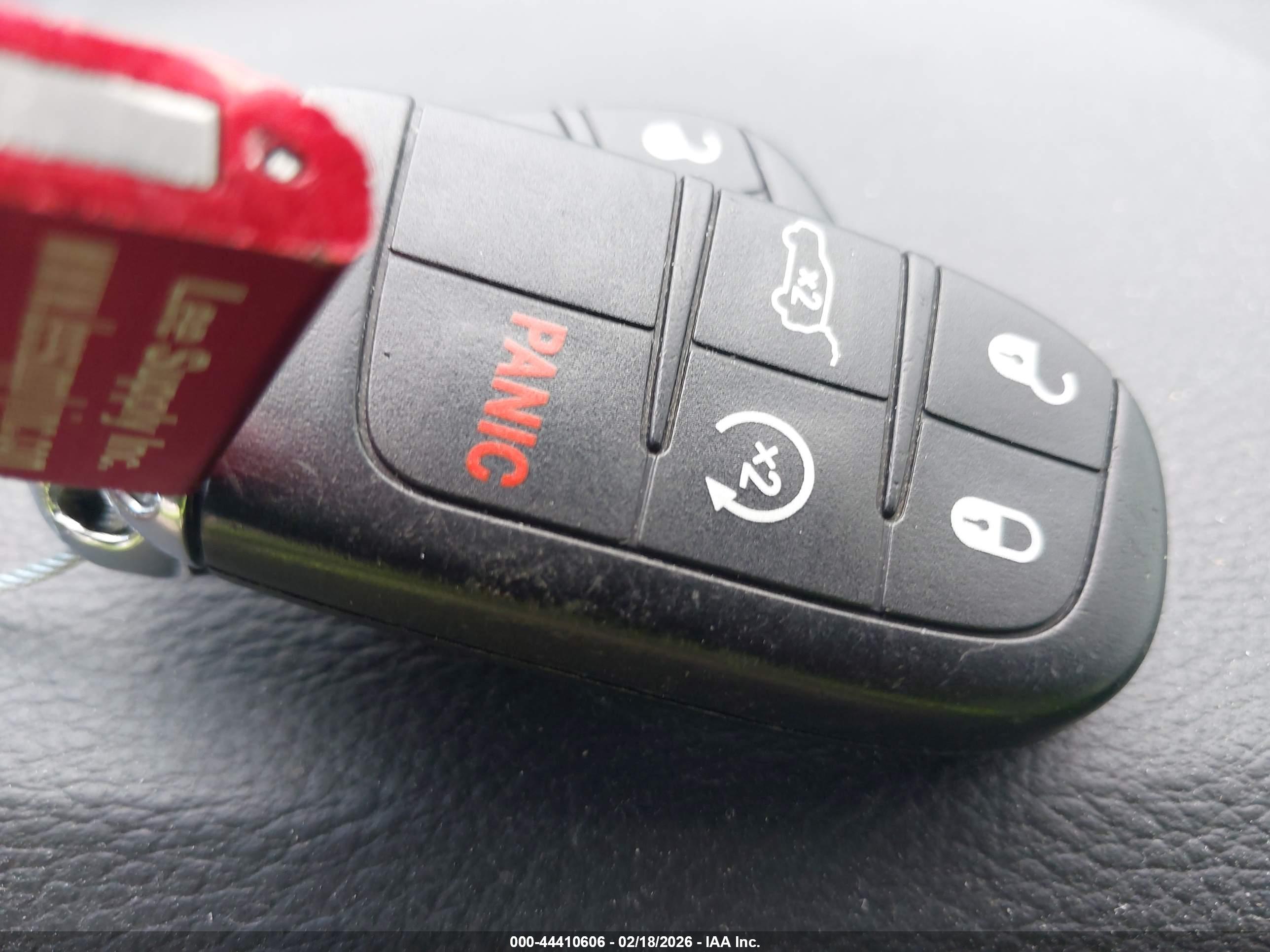 JEEP GRAND image 11