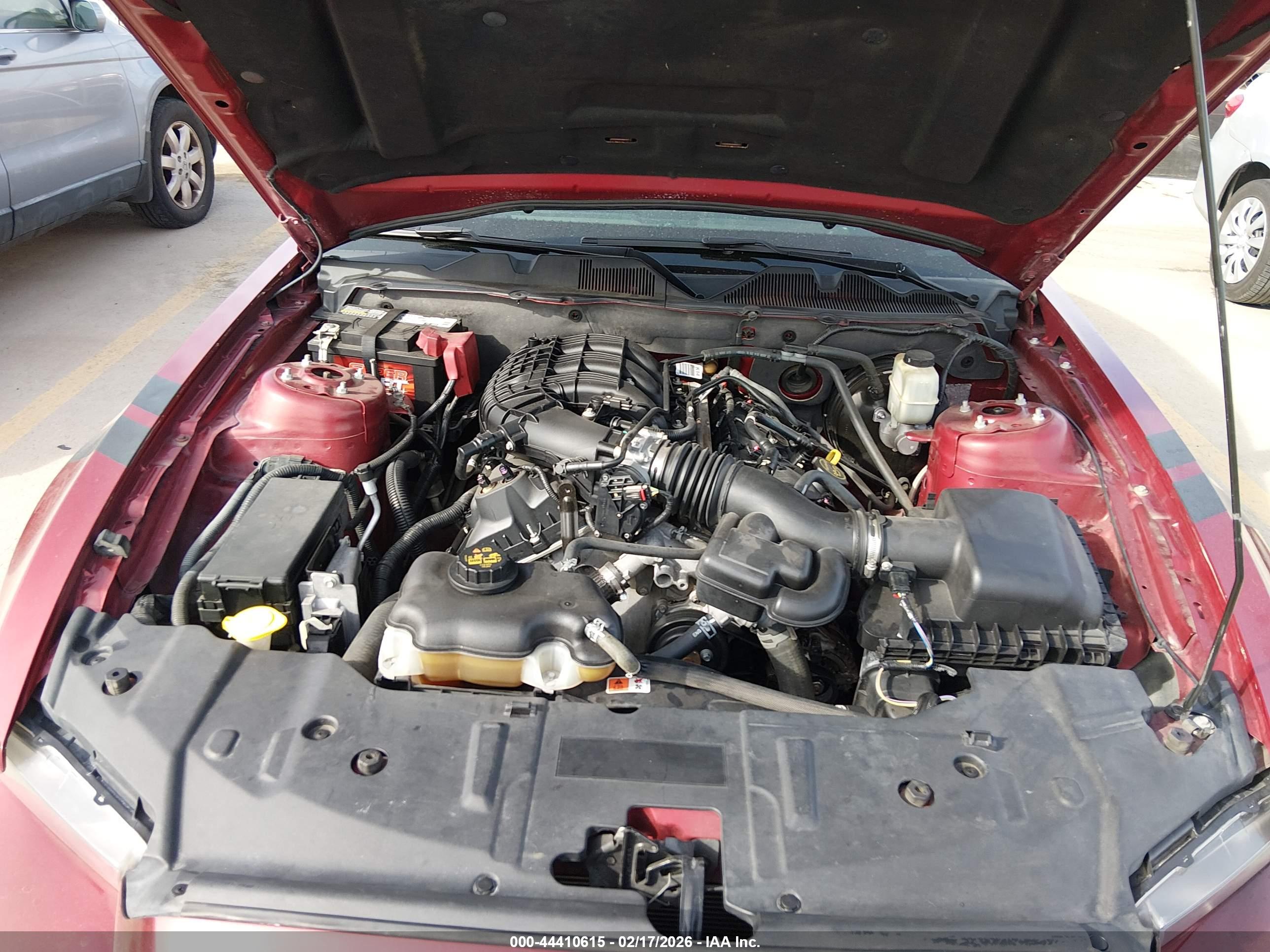 FORD MUSTANG image 10