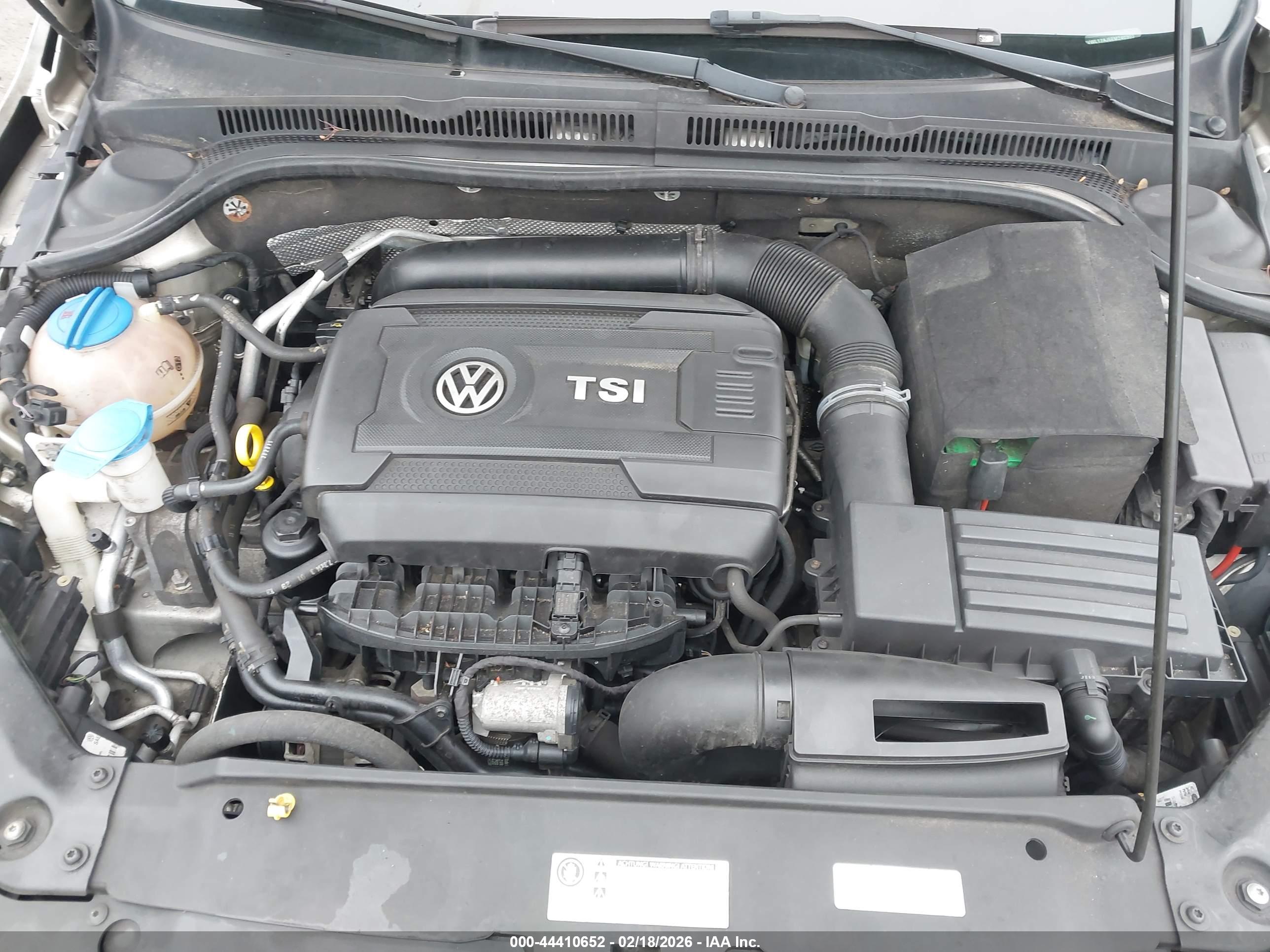 VOLKSWAGEN JETTA image 10