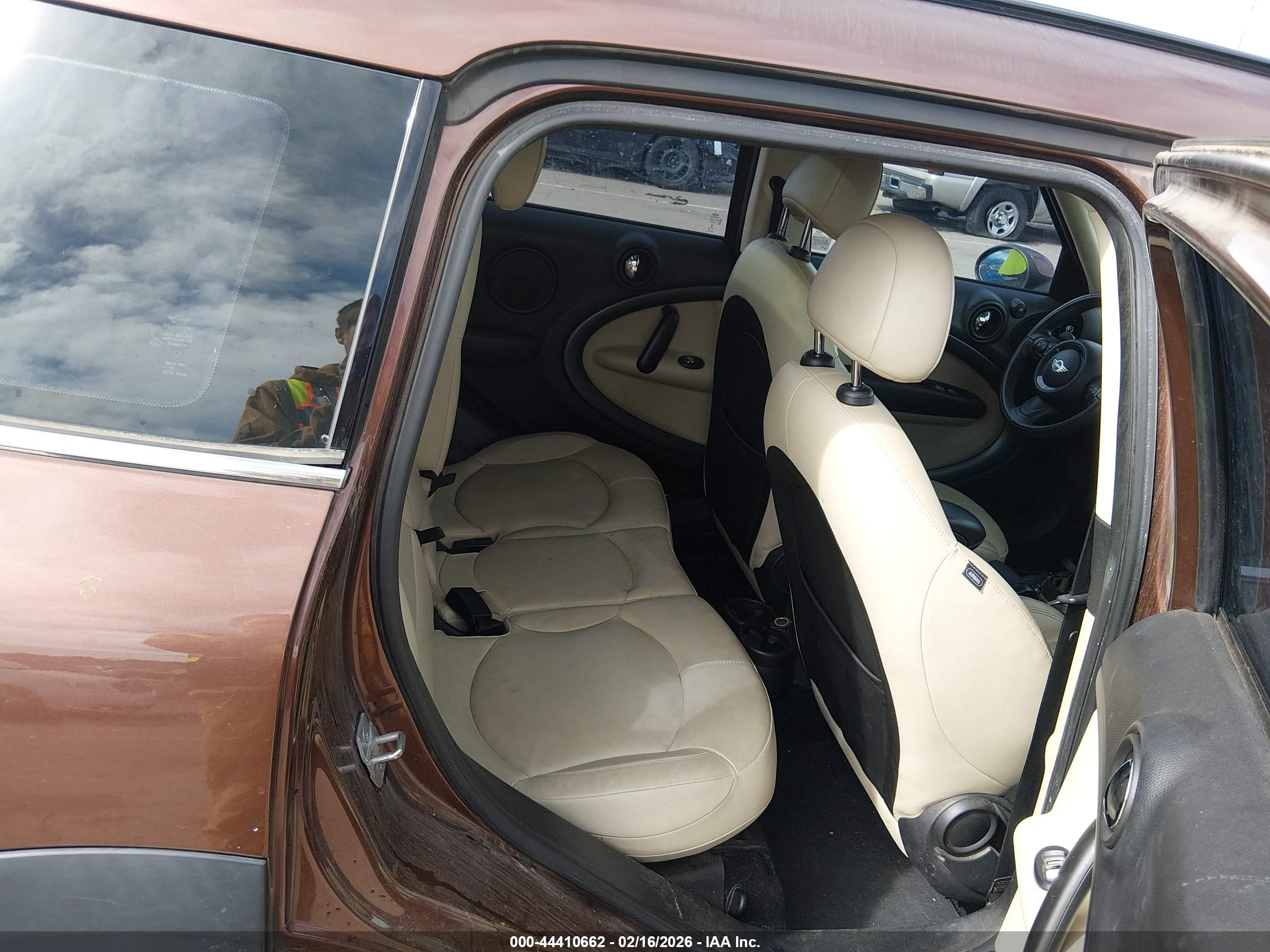 MINI COUNTRYMAN image 8