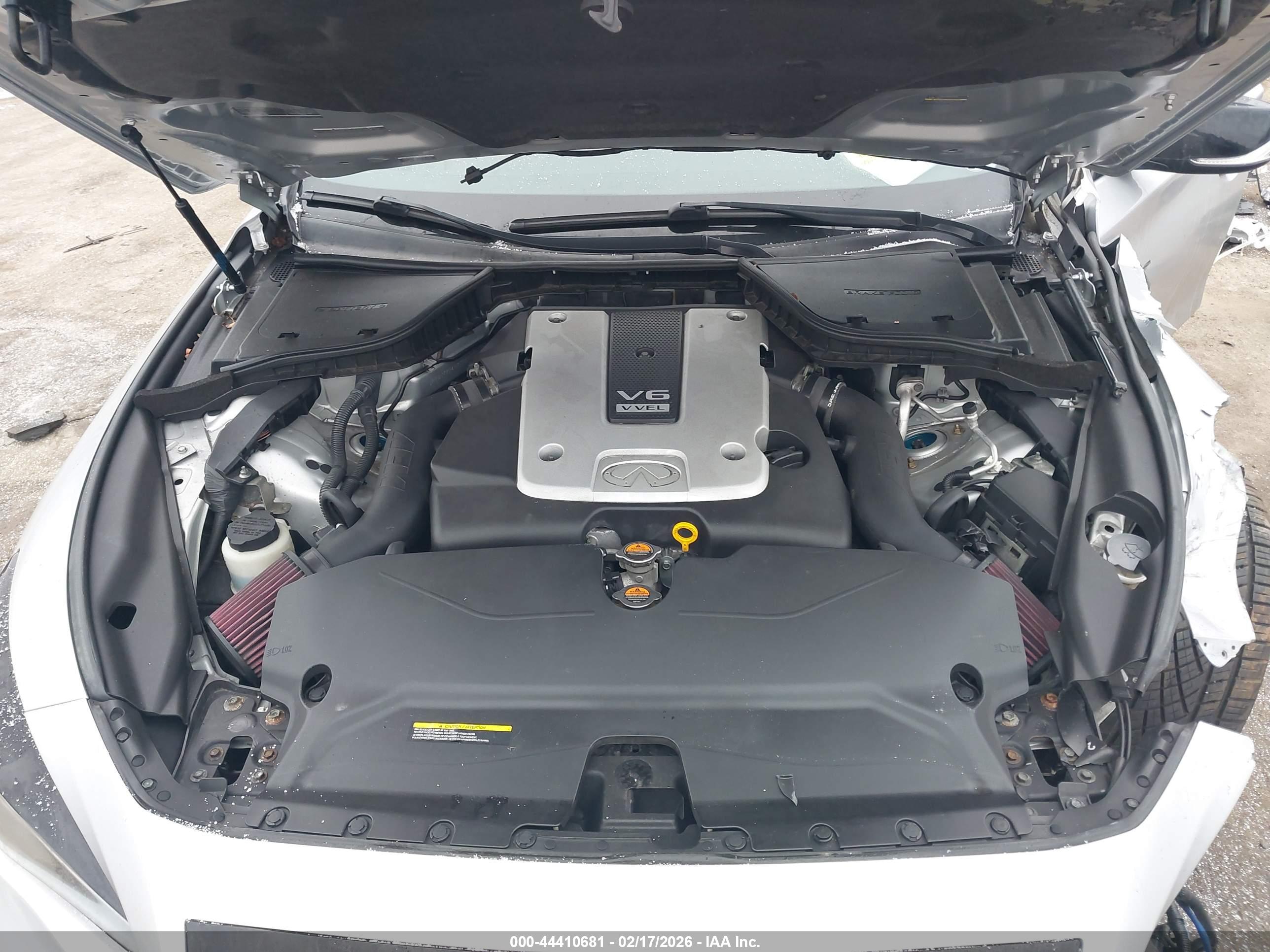 INFINITI Q50 image 10