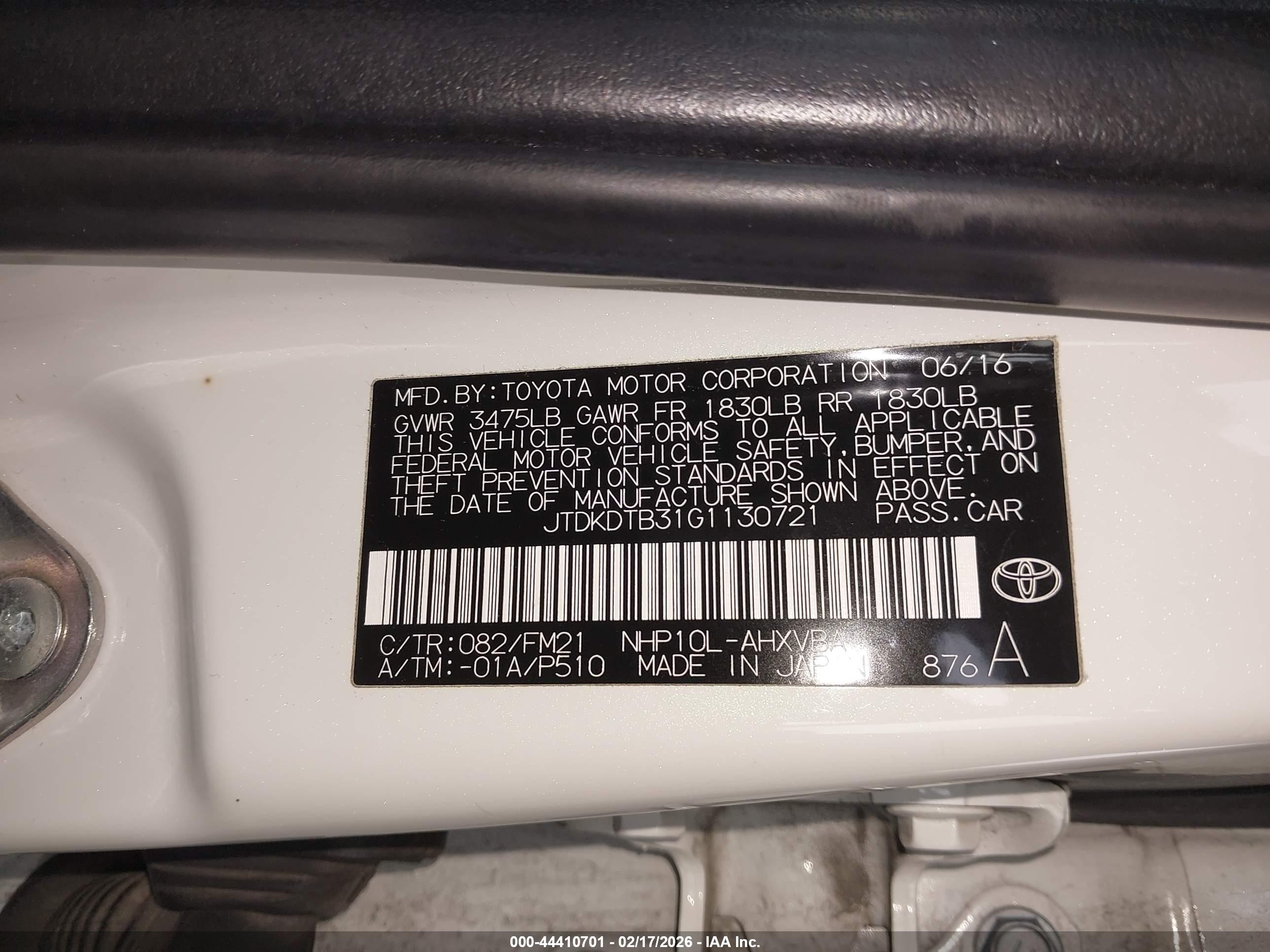 TOYOTA PRIUS image 9