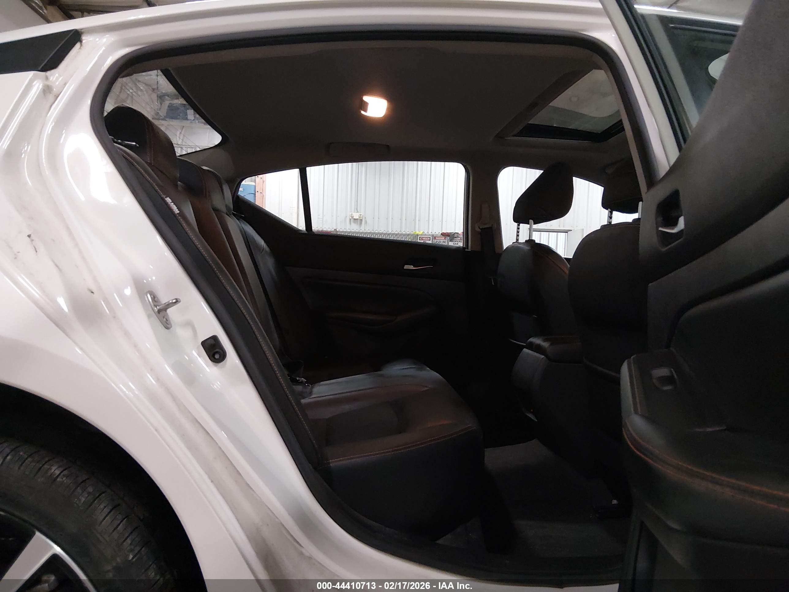 NISSAN ALTIMA image 8