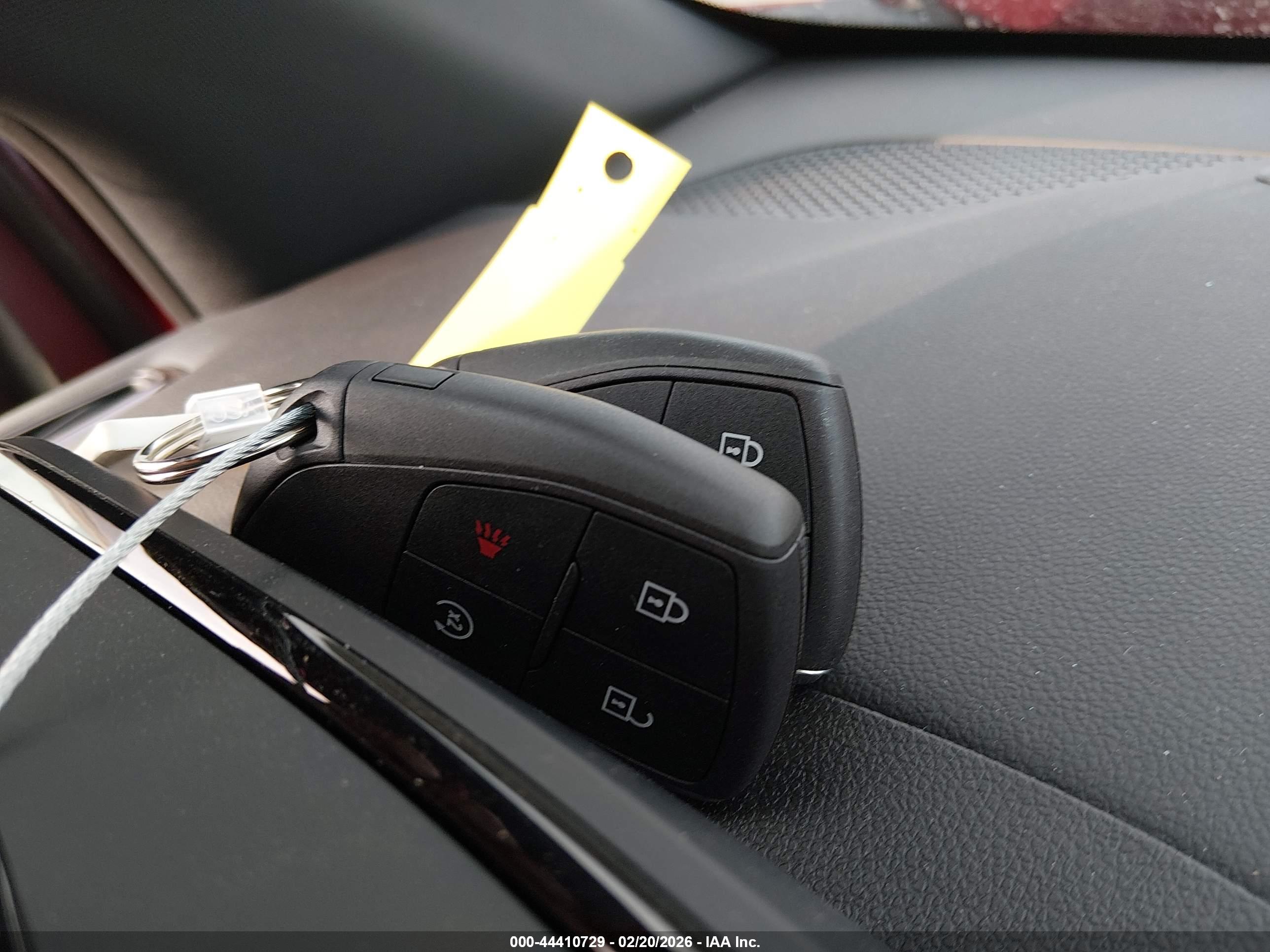 CHEVROLET EQUINOX image 11