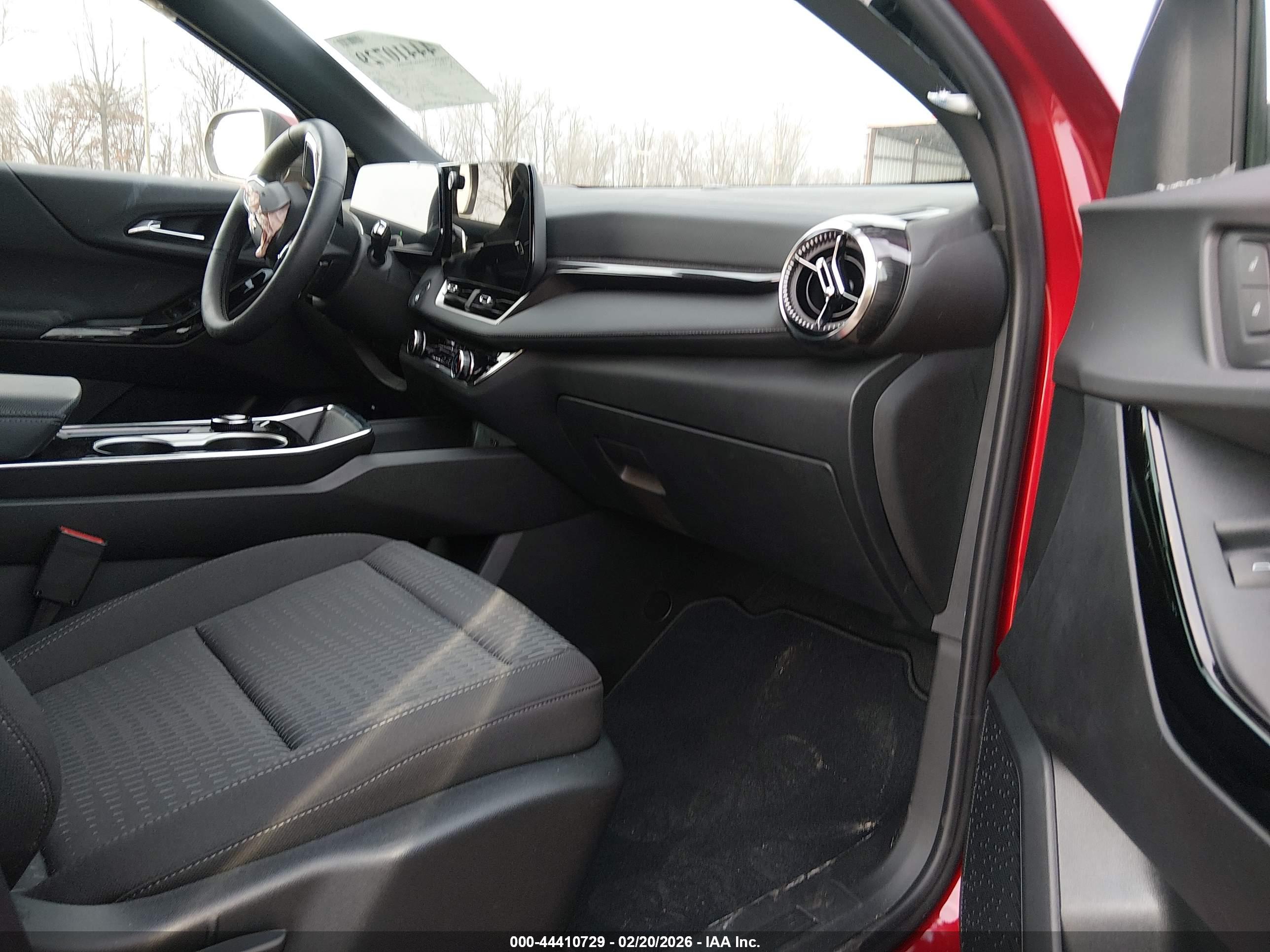 CHEVROLET EQUINOX image 5