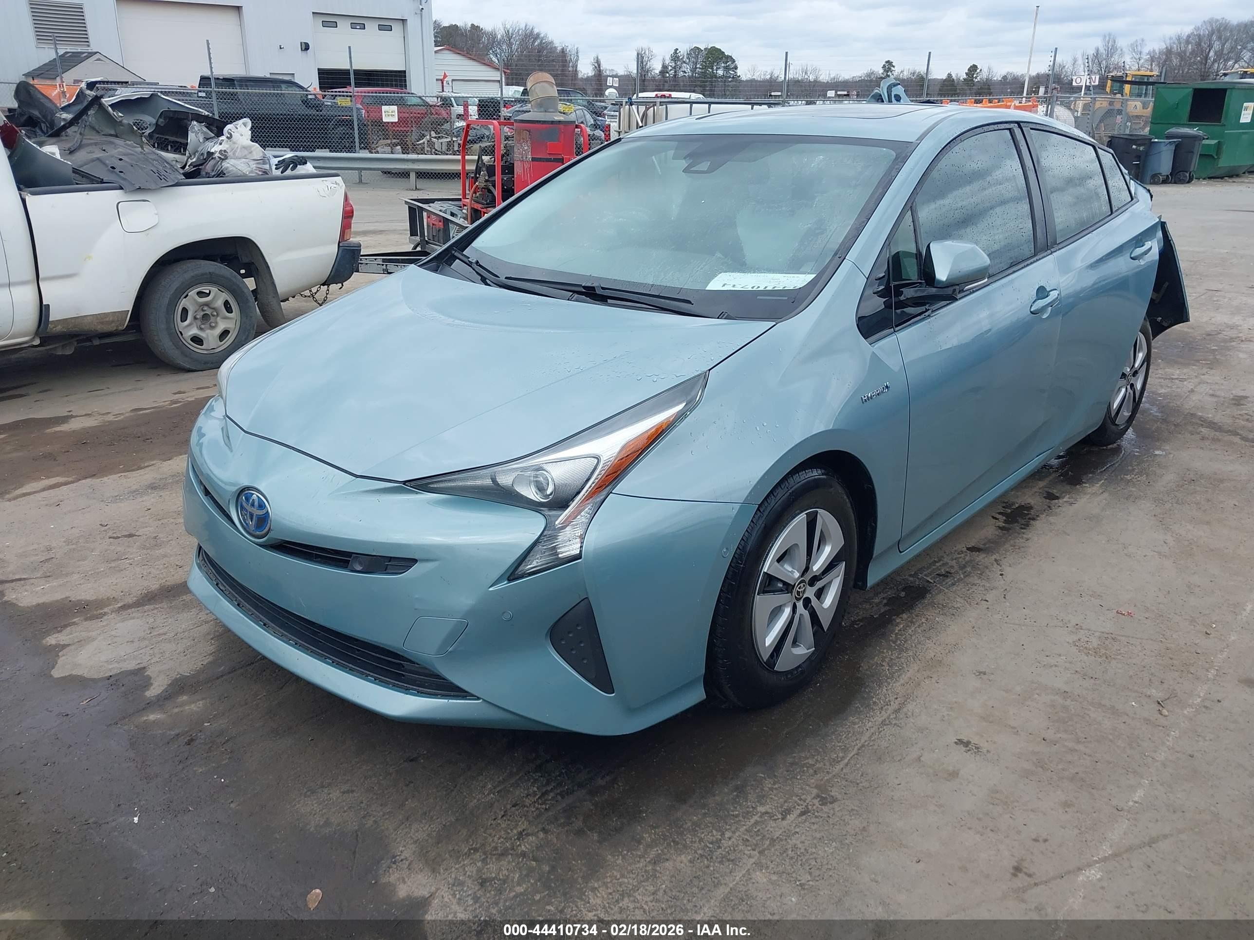 TOYOTA PRIUS image 2