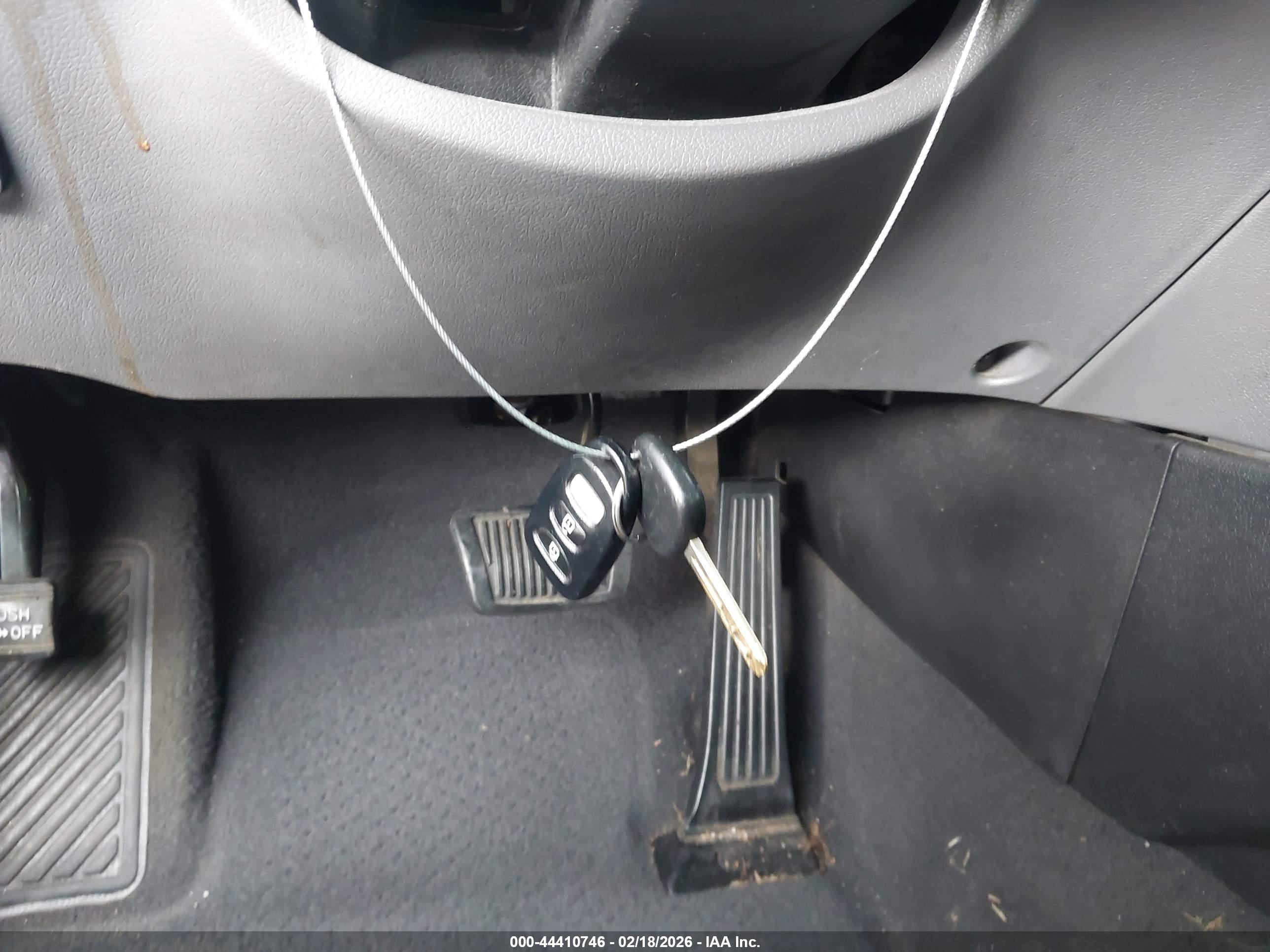 HYUNDAI SONATA image 11