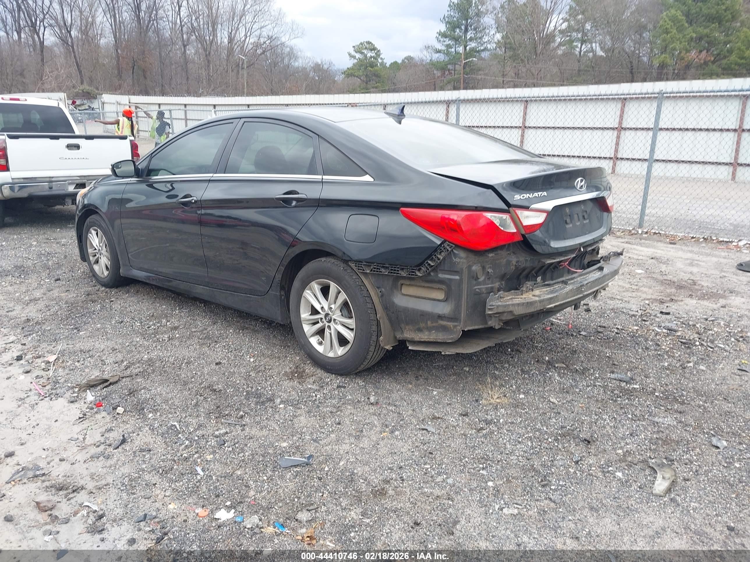 HYUNDAI SONATA image 3