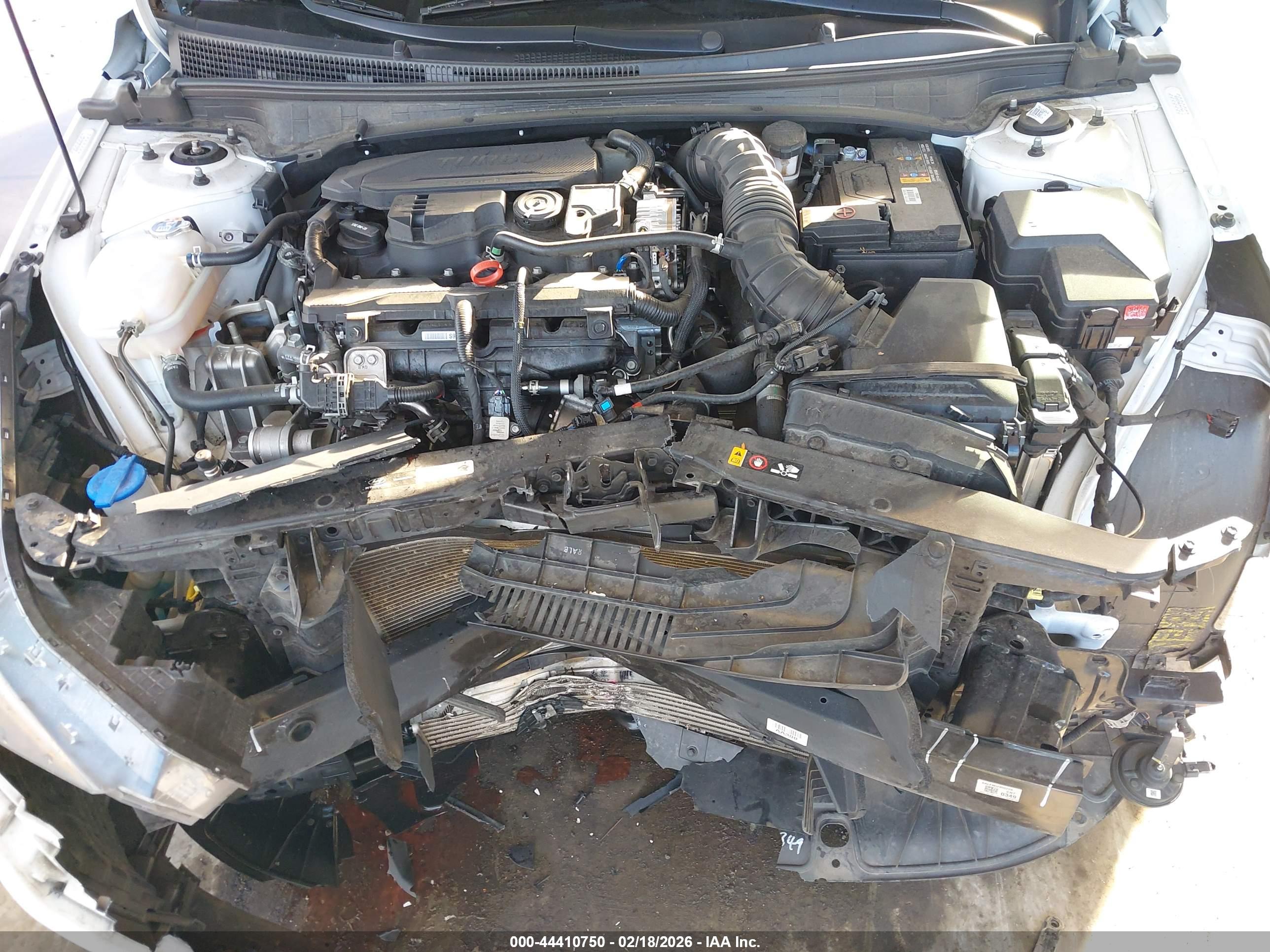 HYUNDAI ELANTRA image 10