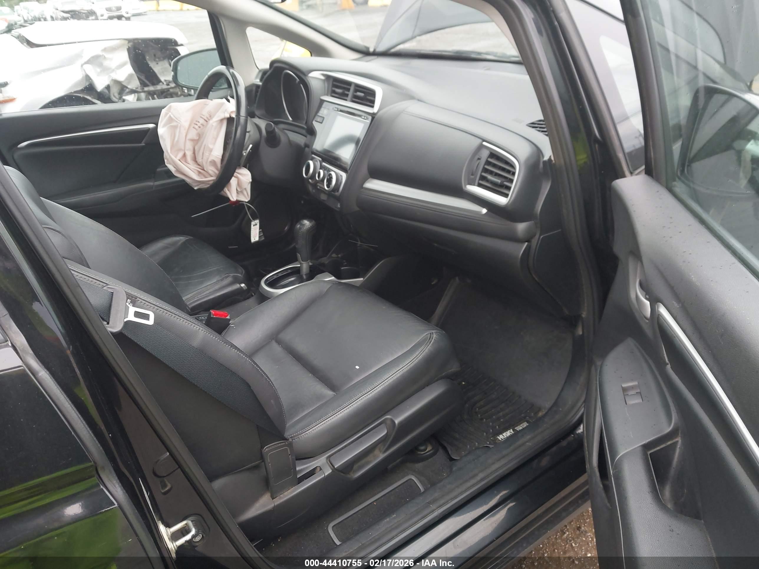 HONDA FIT image 5