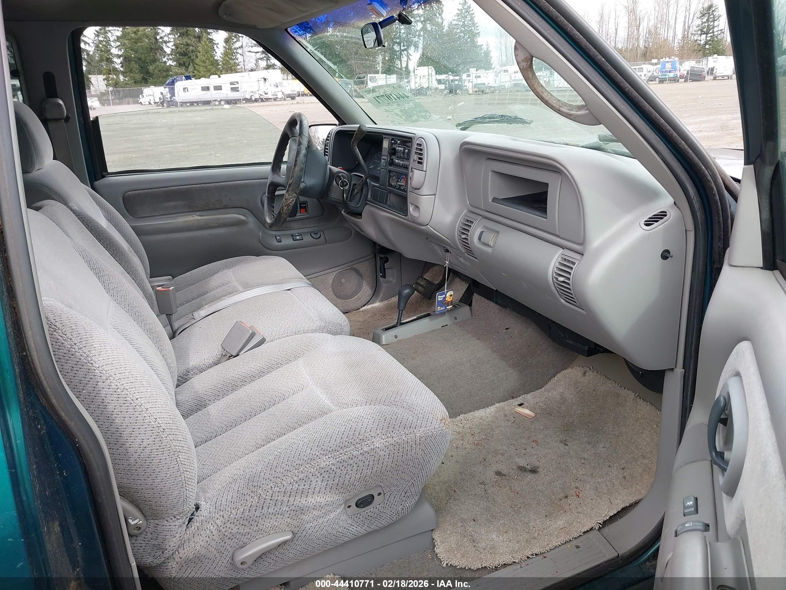GMC SIERRA image 5