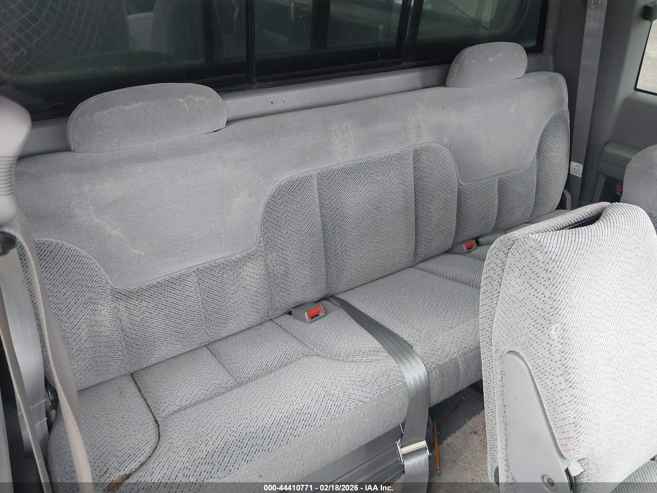 GMC SIERRA image 8