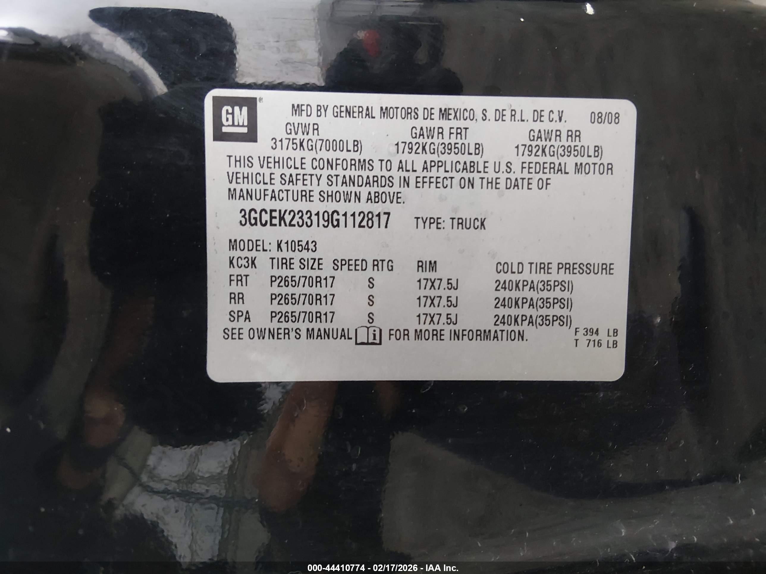 CHEVROLET SILVERADO image 9