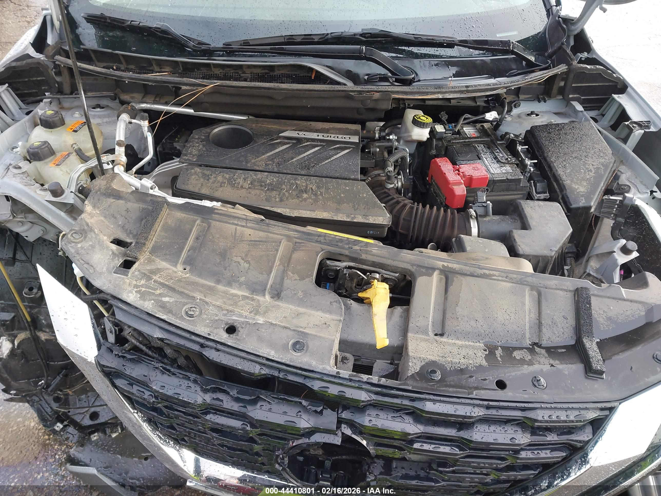 NISSAN ROGUE image 10