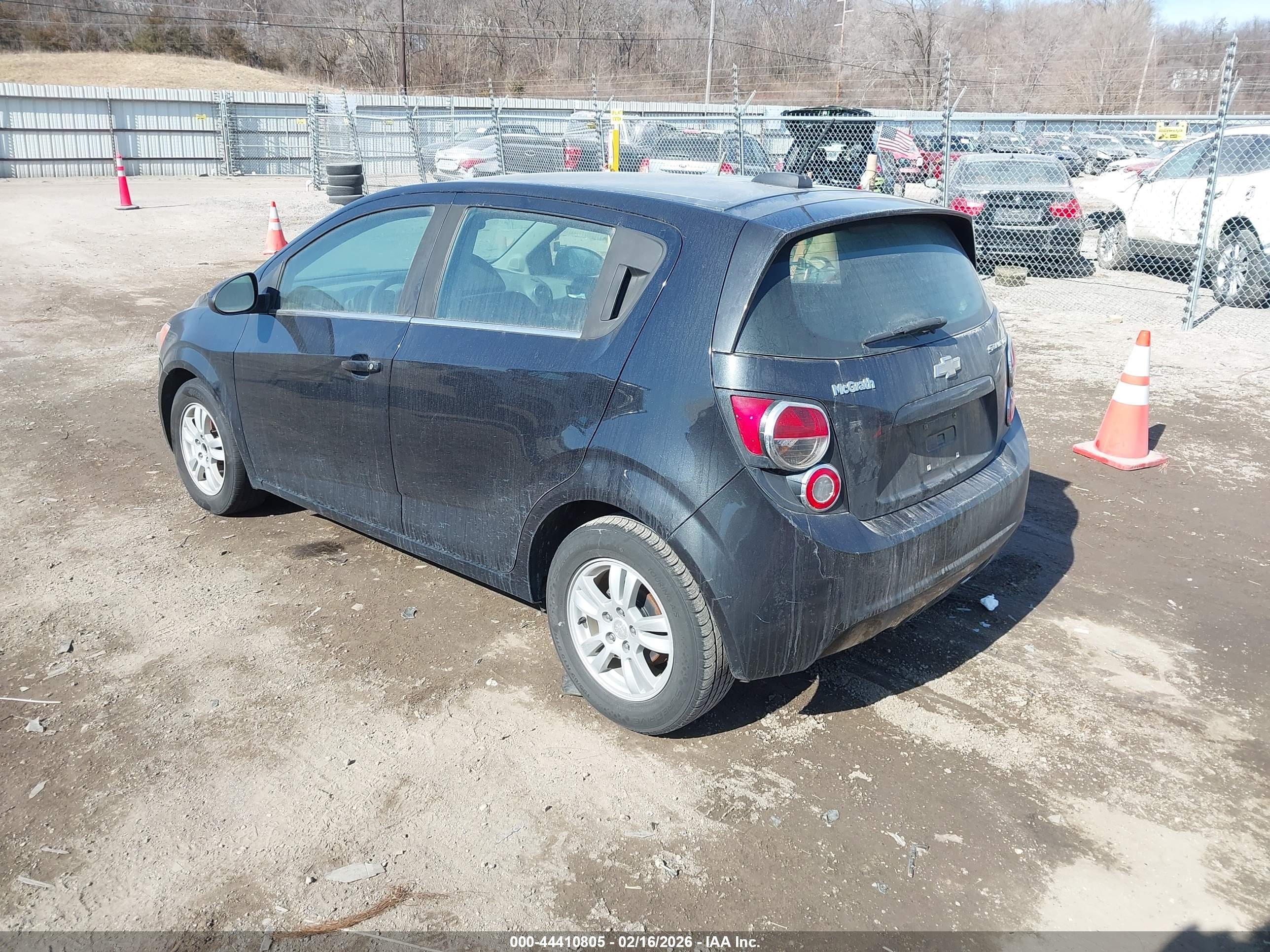 CHEVROLET SONIC image 3