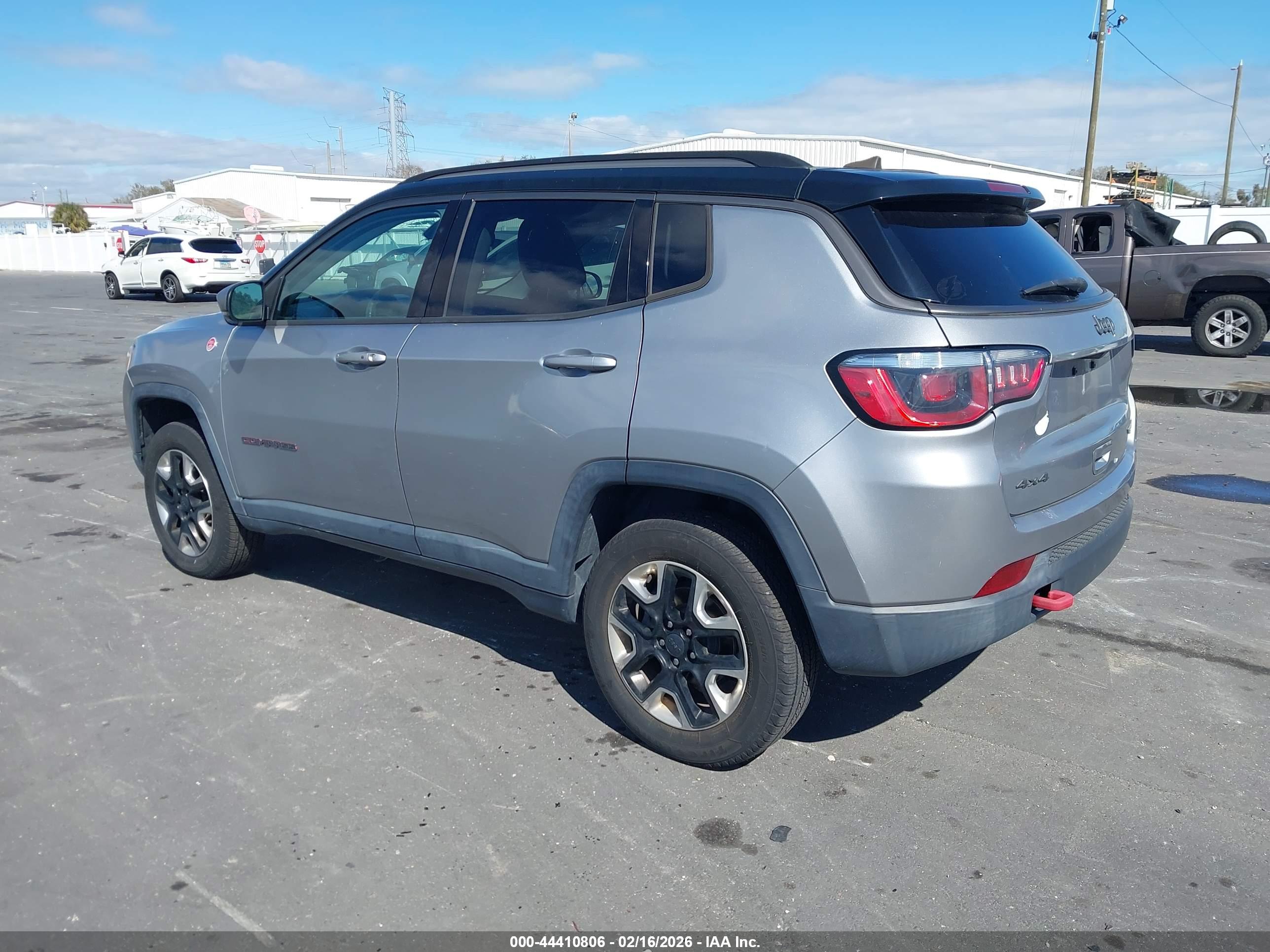 JEEP COMPASS image 3