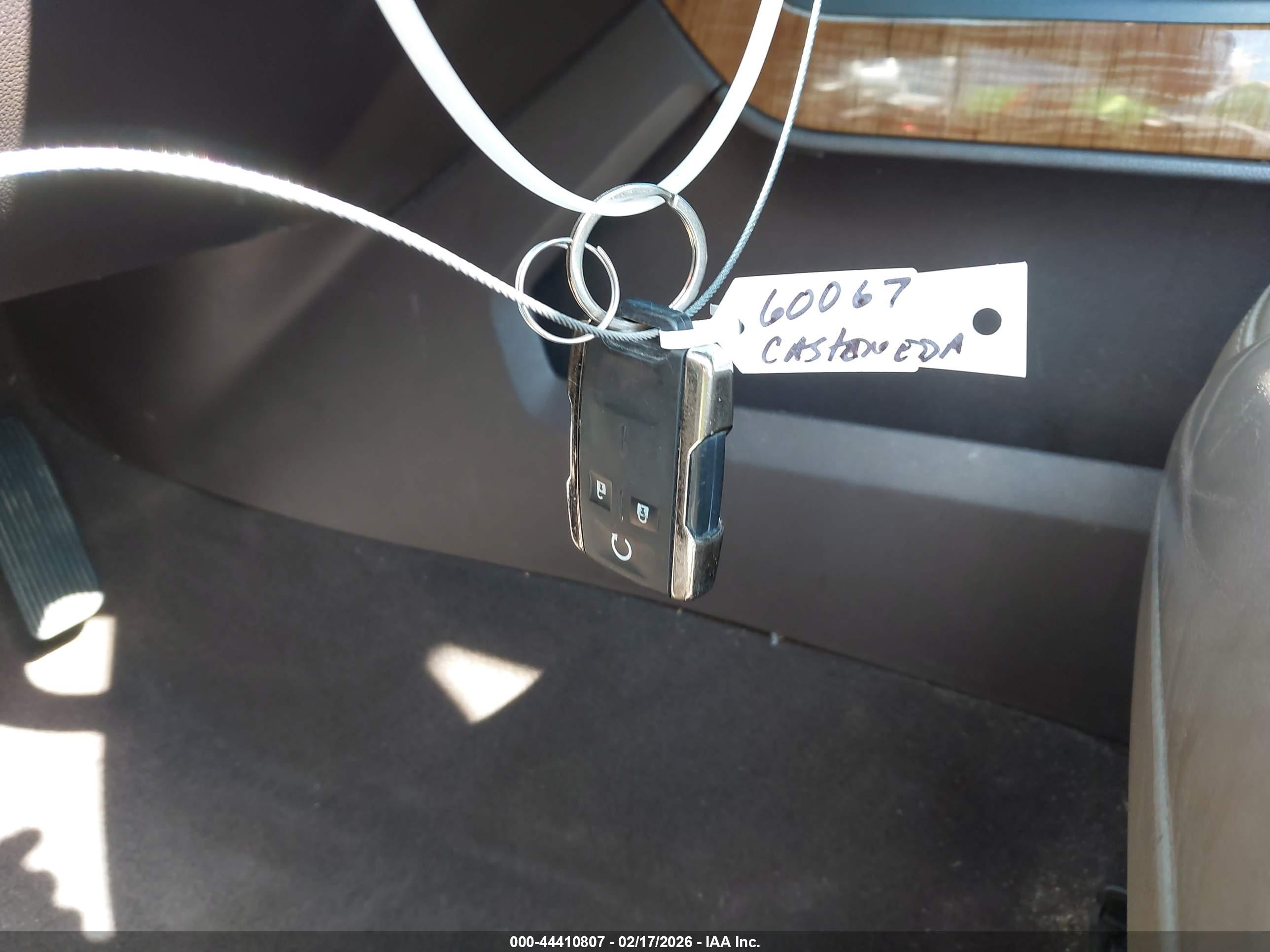 GMC SIERRA image 11