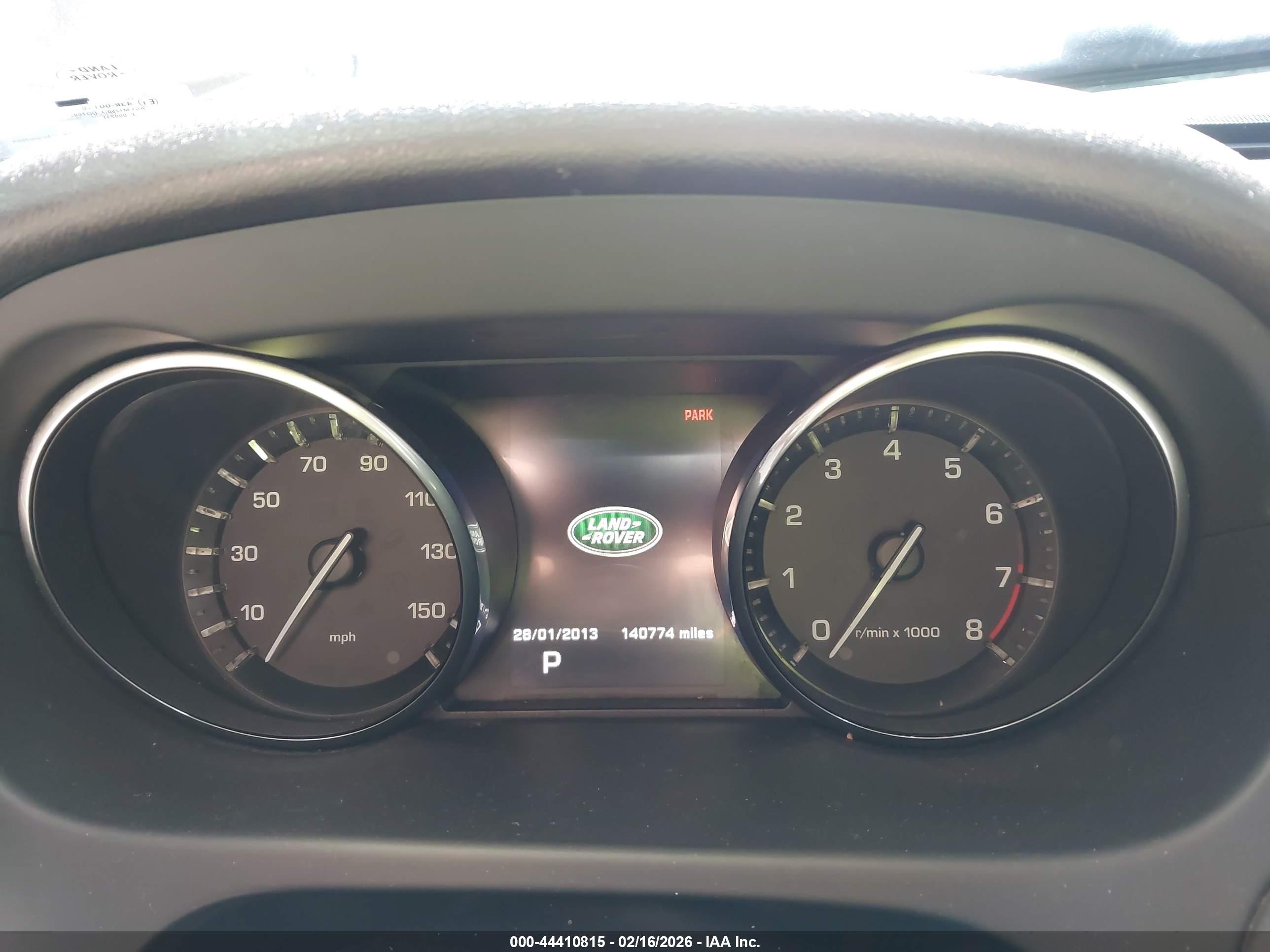 LAND ROVER image 7