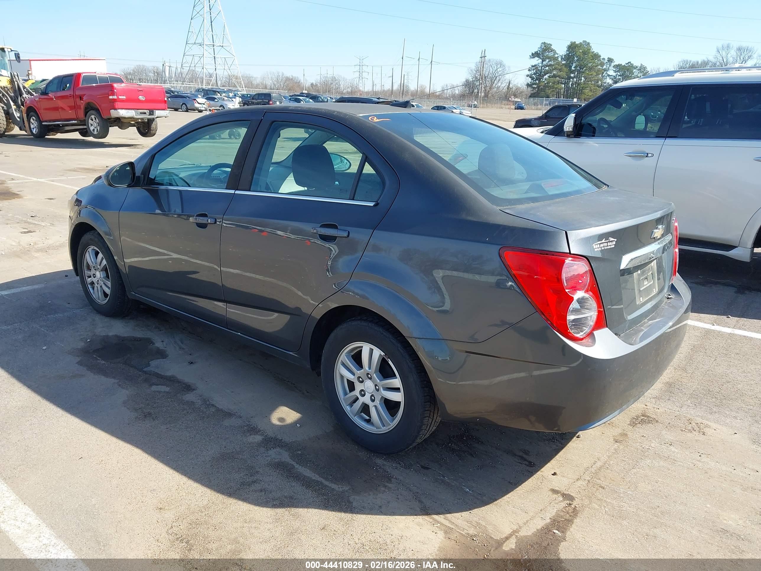 CHEVROLET SONIC image 3