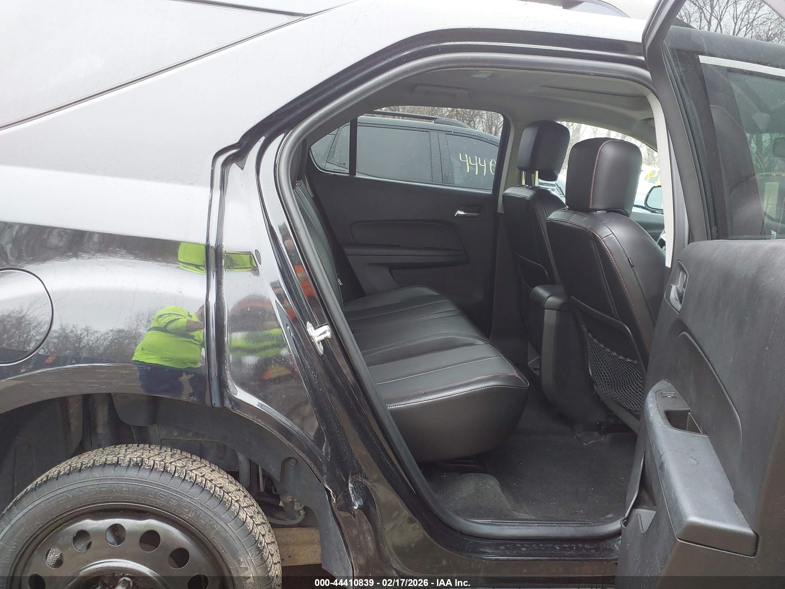 CHEVROLET EQUINOX image 8