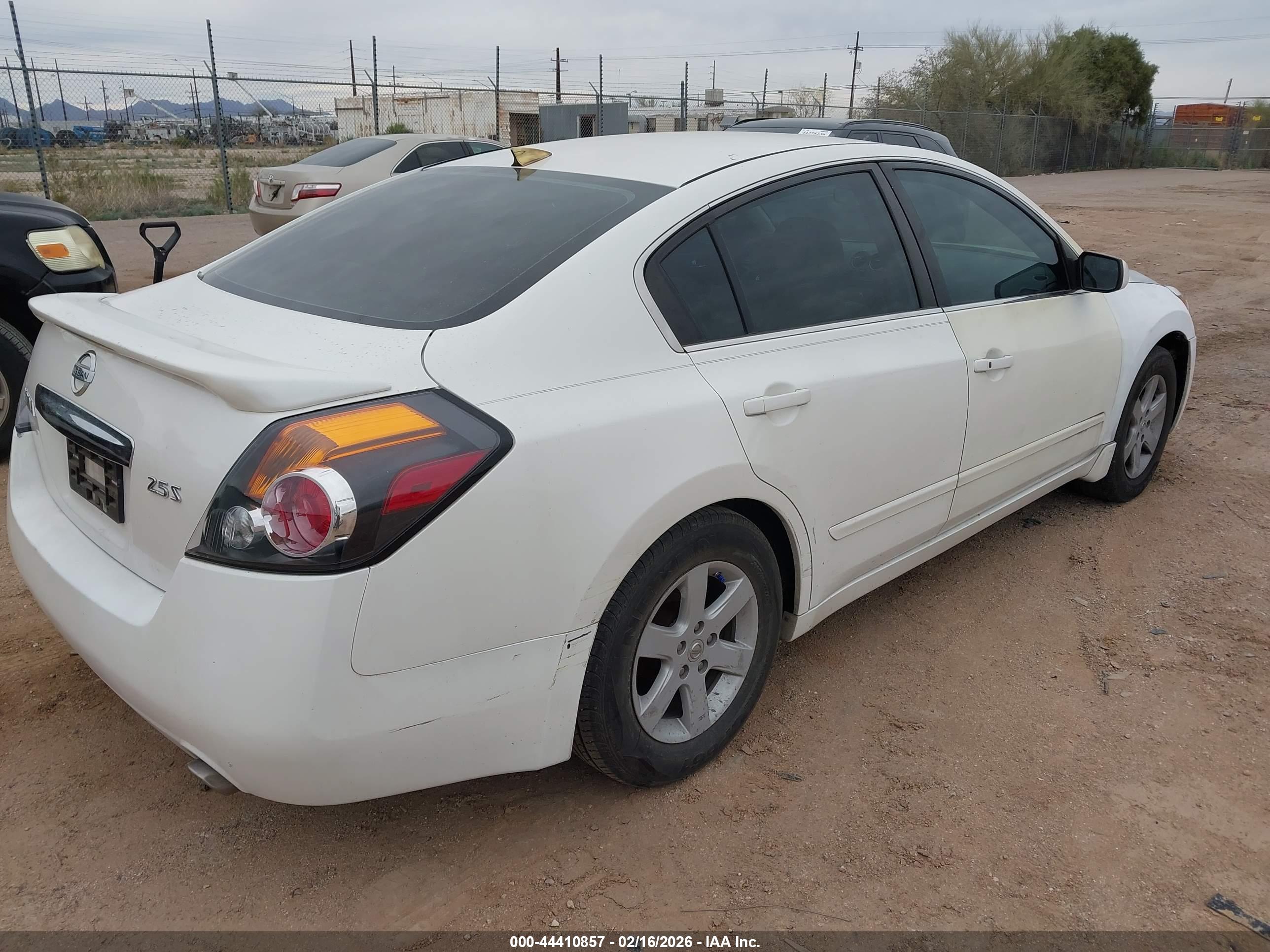 NISSAN ALTIMA image 4
