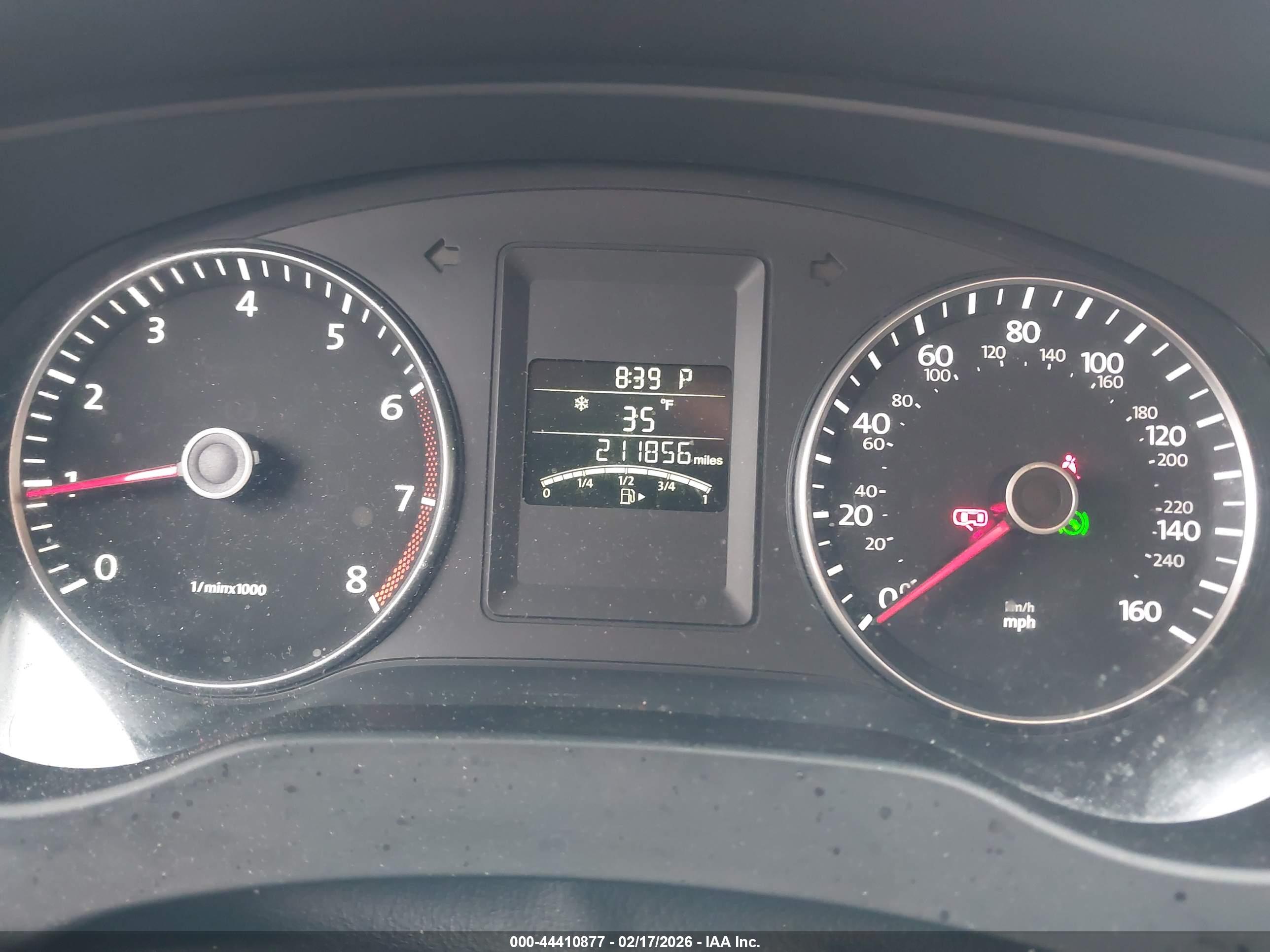 VOLKSWAGEN JETTA image 7