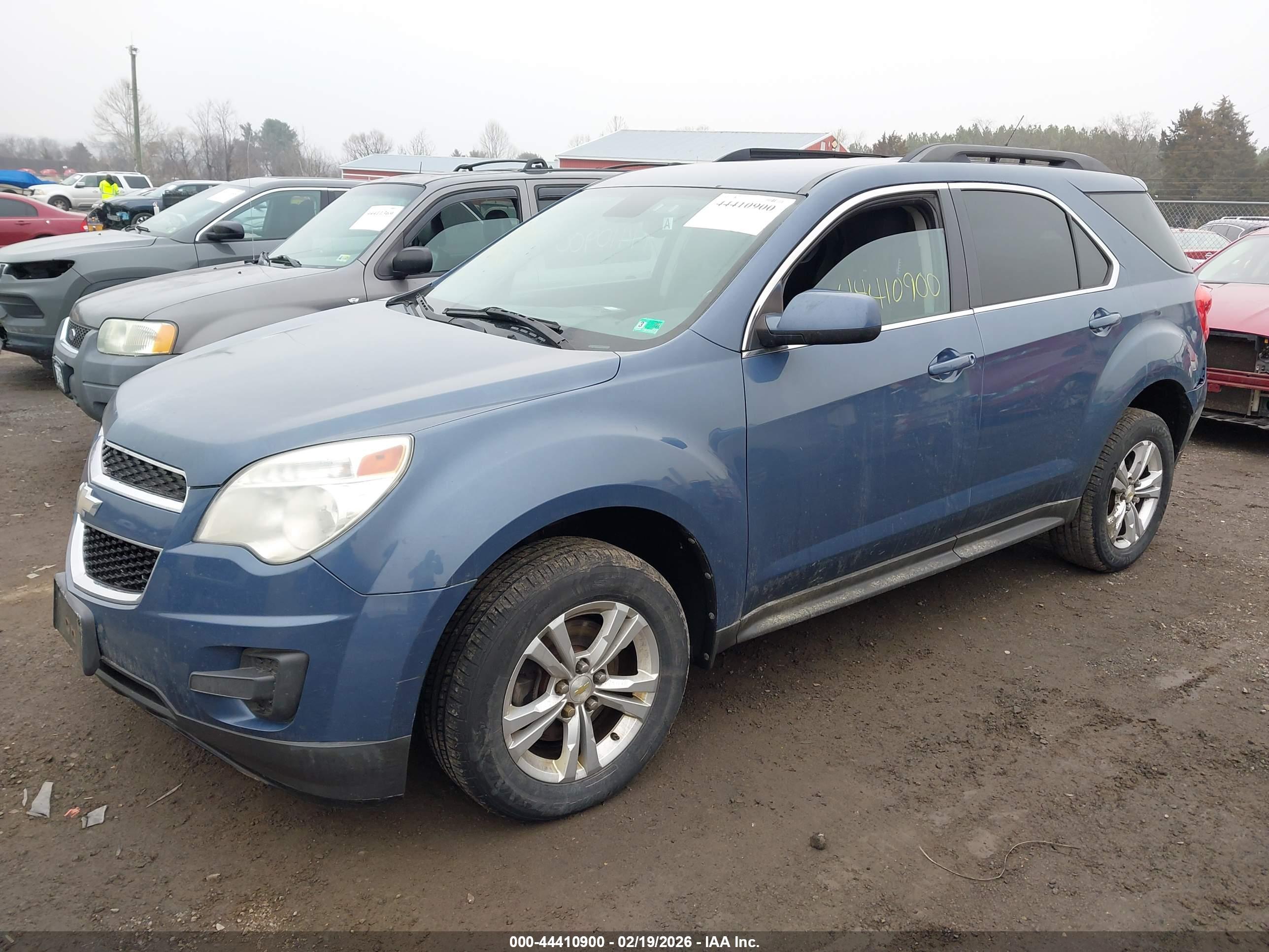 CHEVROLET EQUINOX image 2