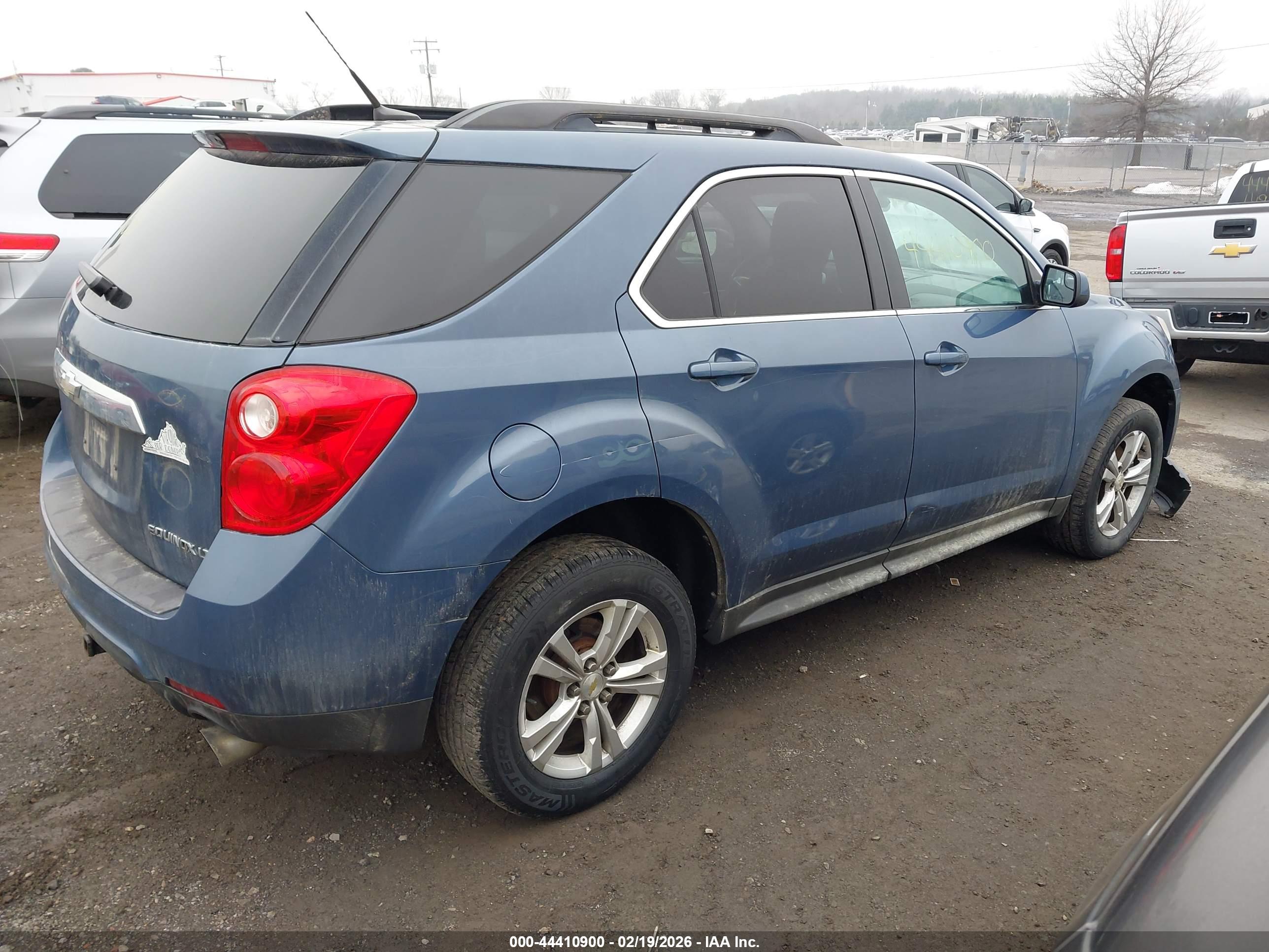 CHEVROLET EQUINOX image 4