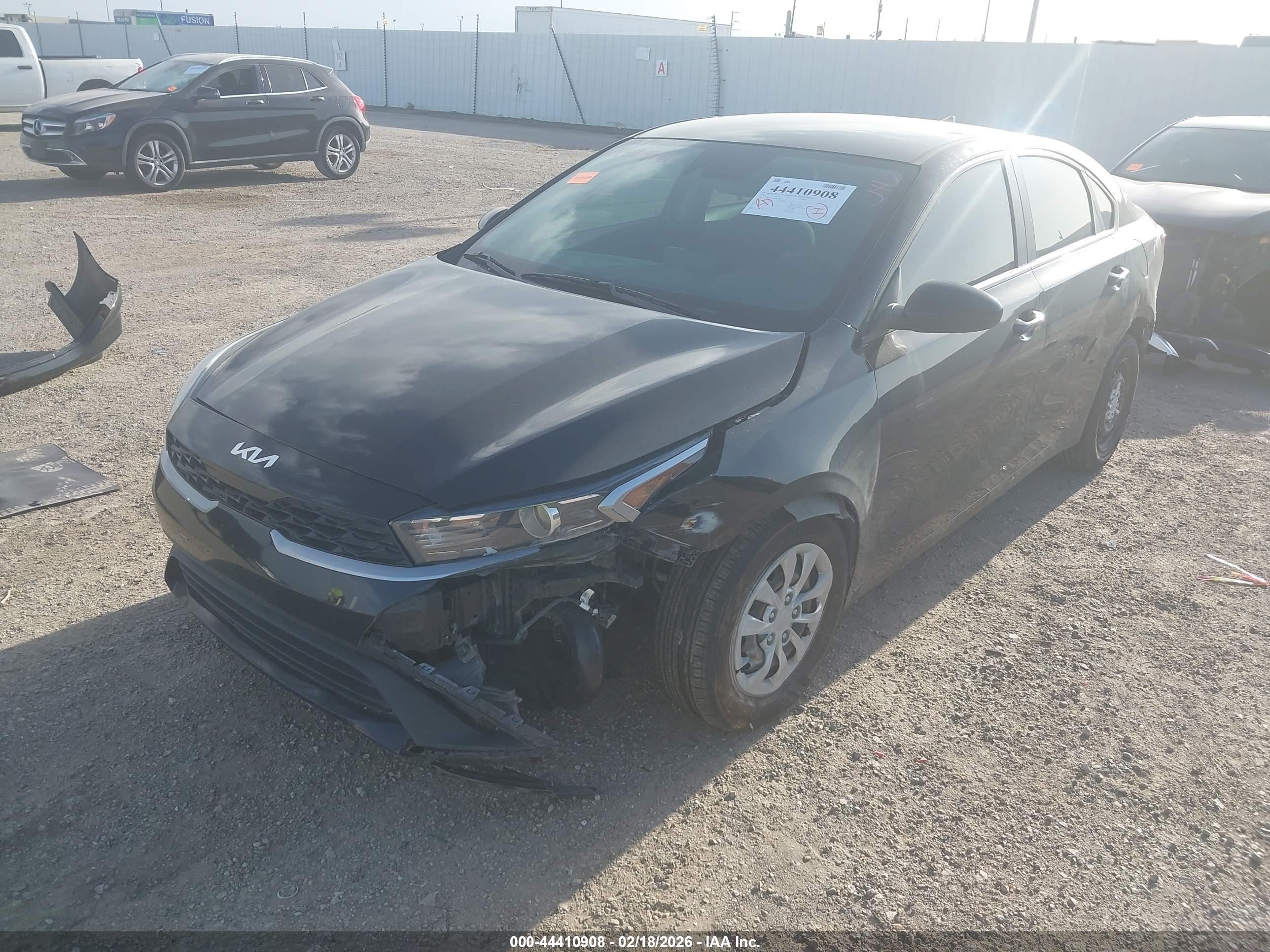 KIA FORTE image 2