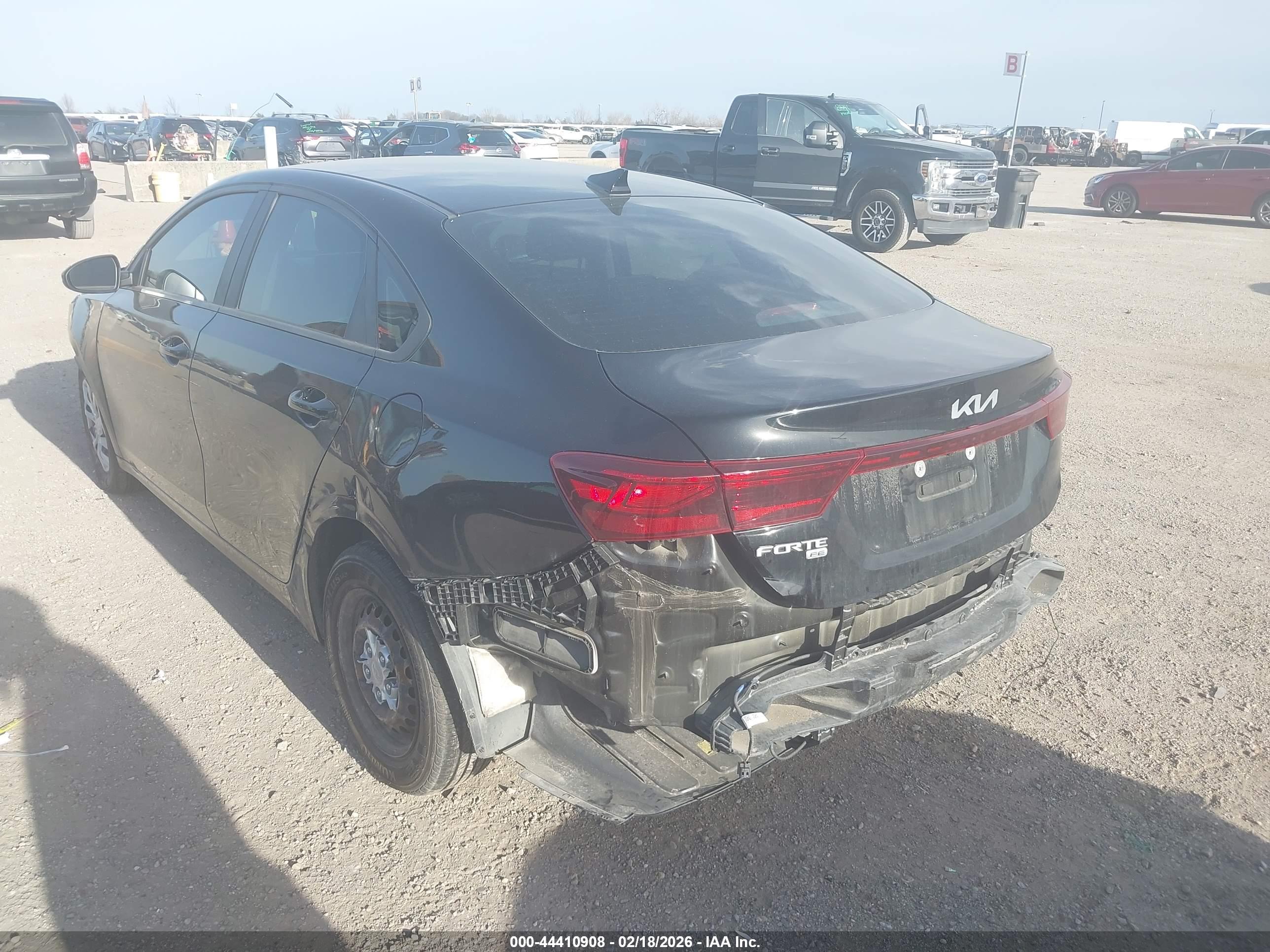 KIA FORTE image 3