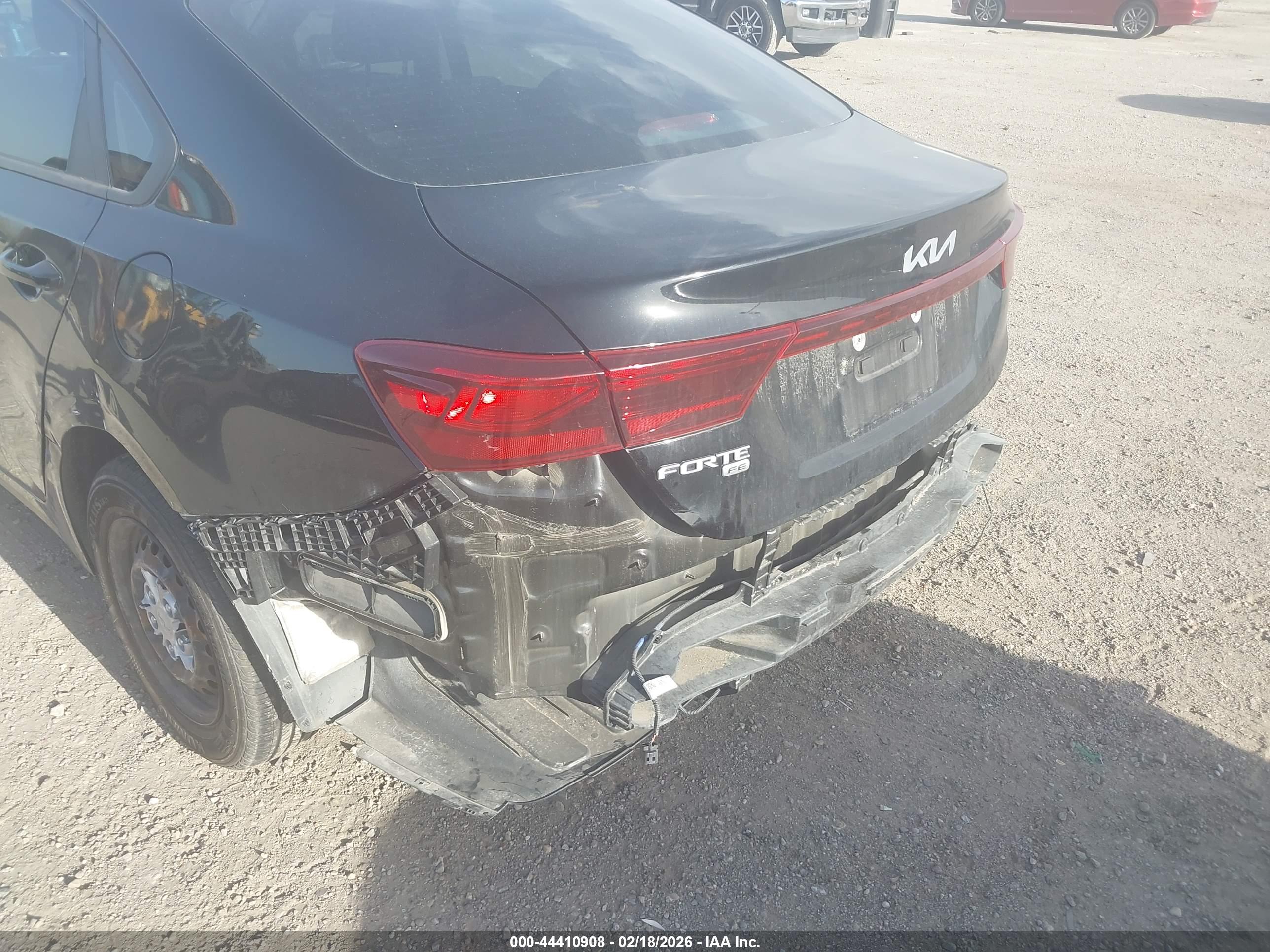 KIA FORTE image 6