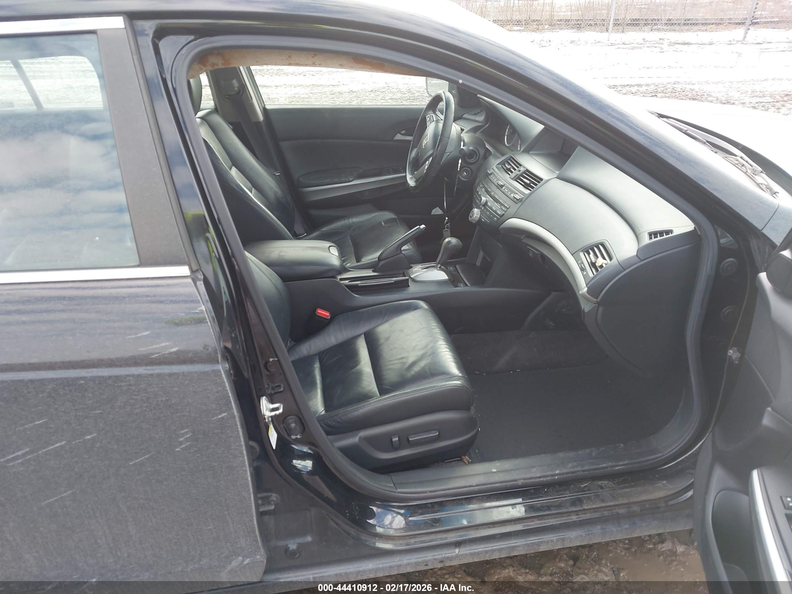 HONDA ACCORD image 5