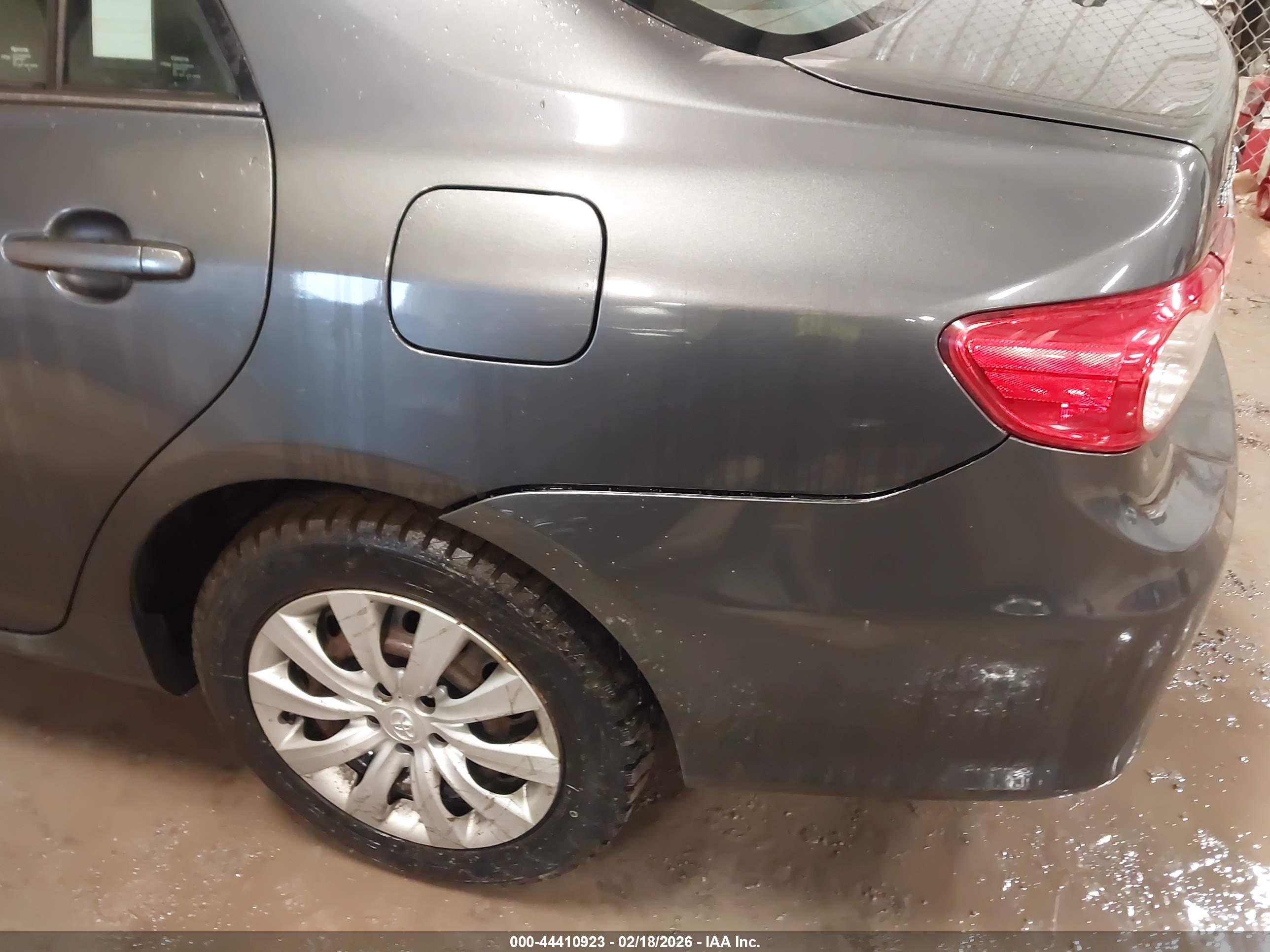 TOYOTA COROLLA image 6