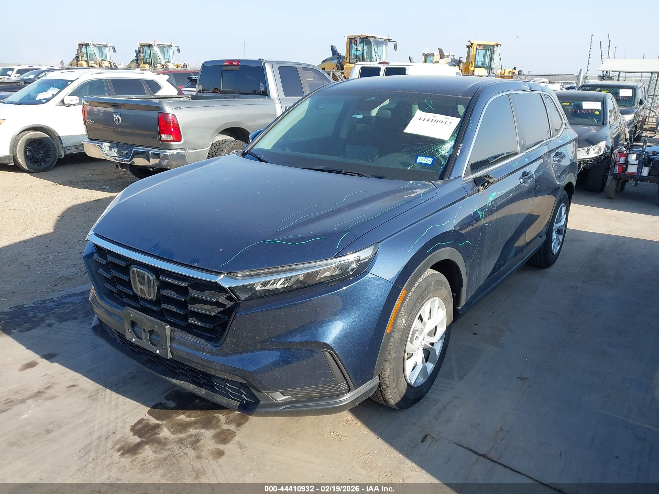 HONDA CR-V image 2