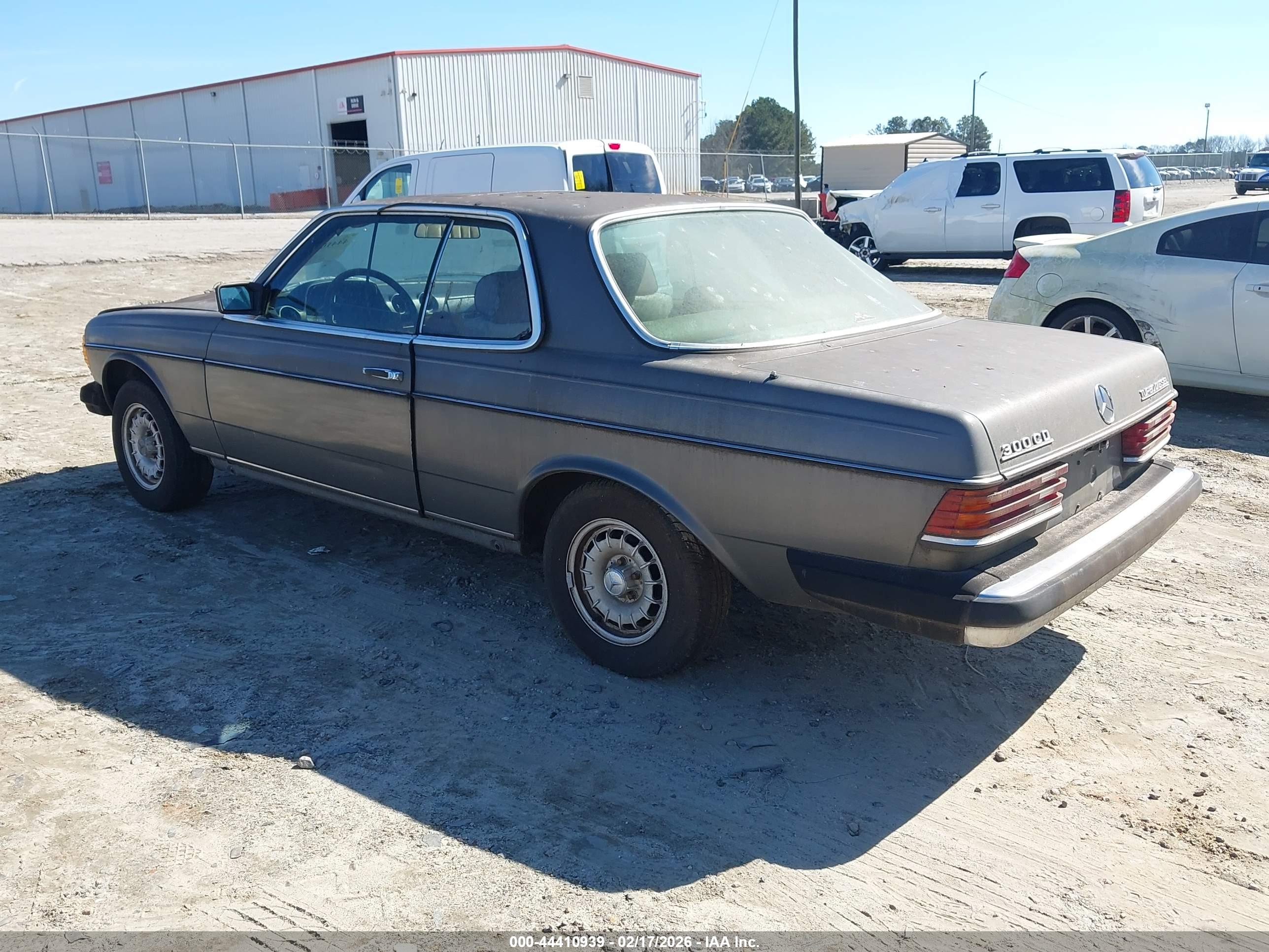 MERCEDES-BENZ 300 image 3